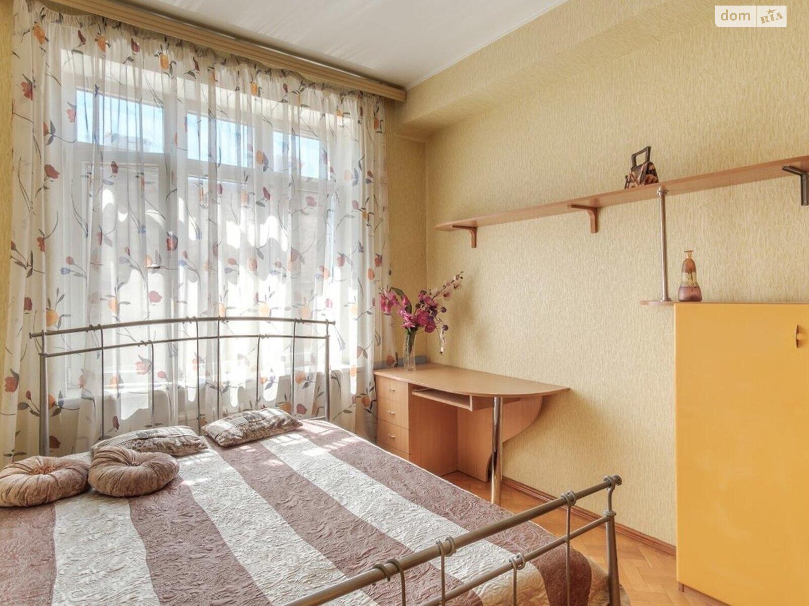 Продажа трехкомнатной квартиры в Одессе, на ул. Лейтенанта Шмидта, район Центр фото 1
