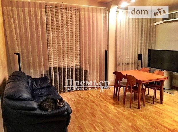 Продажа четырехкомнатной квартиры в Одессе, на ул. Софиевская район Центр фото 1 Продажа четырехкомнатной квартиры в Одессе, на ул. Софиевская район Центр фото 1
