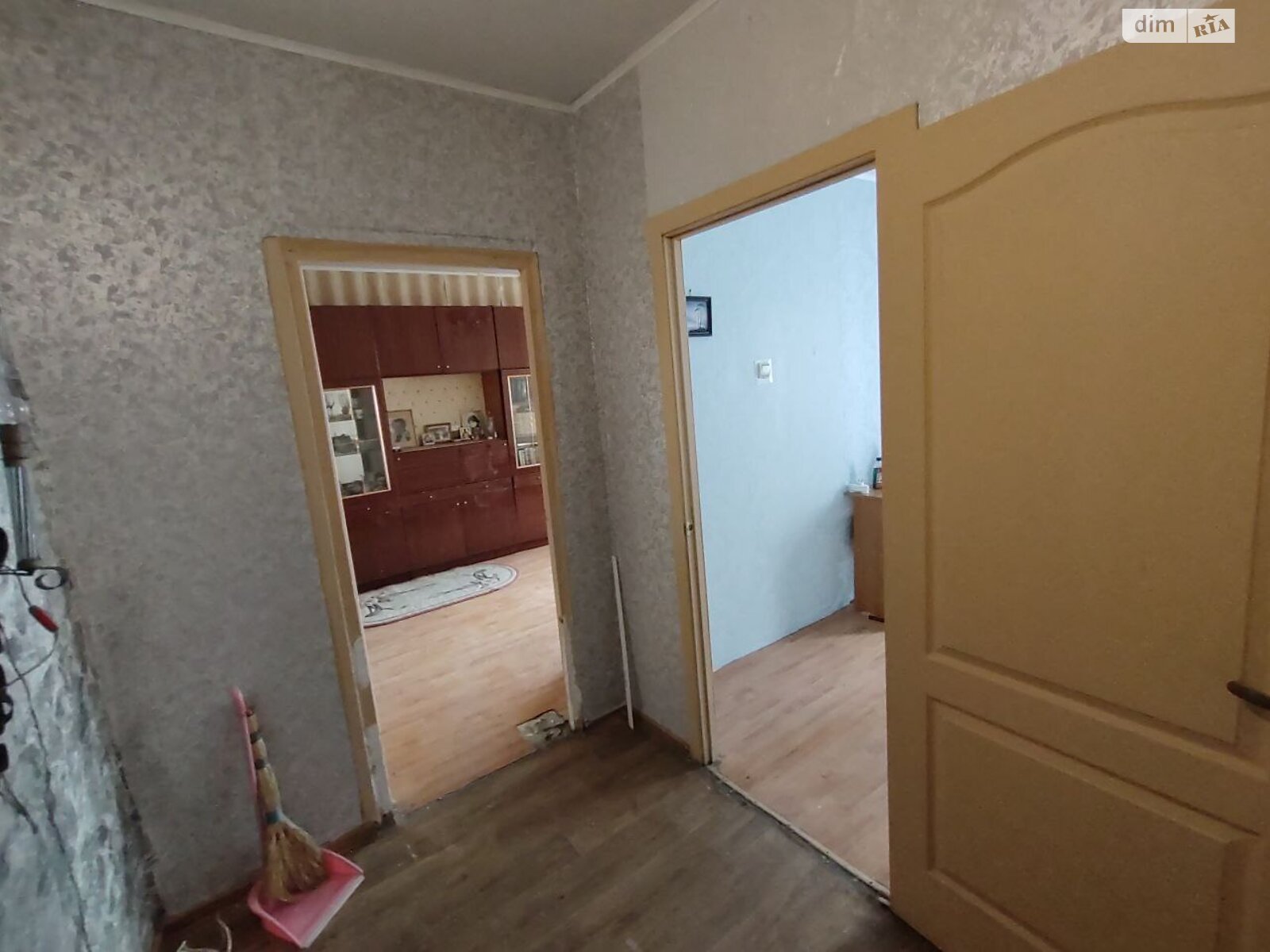 Продажа двухкомнатной квартиры в Одессе, на ул. Средняя, район Центр фото 1 Продажа двухкомнатной квартиры в Одессе, на ул. Средняя, район Центр фото 1