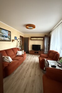 Продаж трикімнатної квартири в Одесі, на вул. Транспортна 11, район Центр фото 2