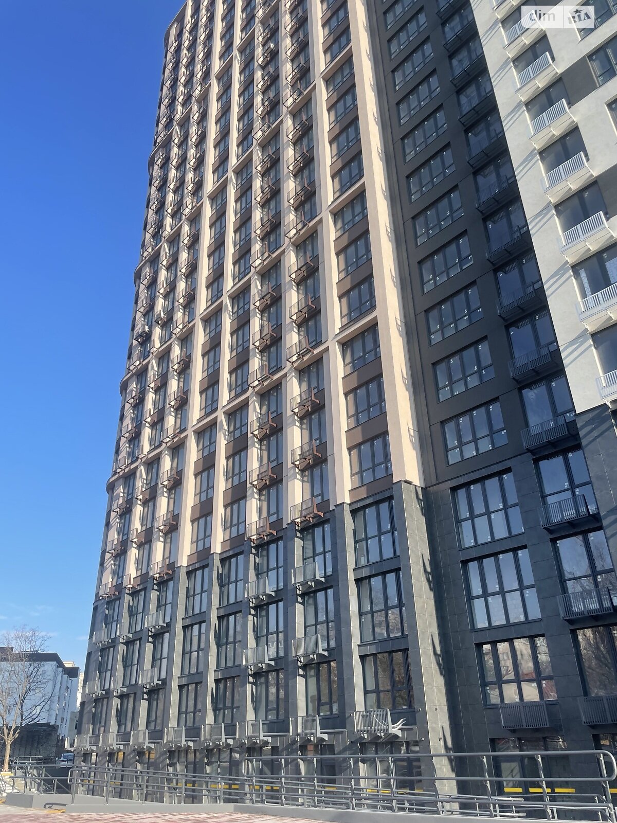 Продажа однокомнатной квартиры в Одессе, на ул. Ивана Франко 40 корпус 1, фото 1 Продажа однокомнатной квартиры в Одессе, на ул. Ивана Франко 40 корпус 1, фото 1