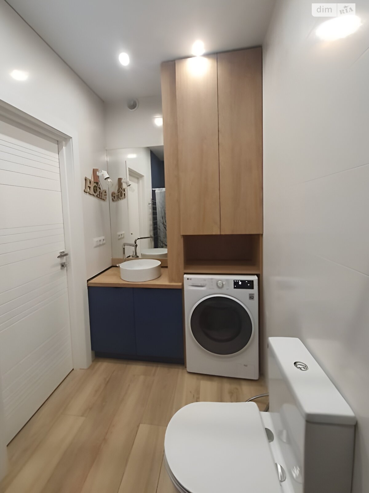 Продажа двухкомнатной квартиры в Одессе, на ул. Варненская 29 корпус 1, фото 1 Продажа двухкомнатной квартиры в Одессе, на ул. Варненская 29 корпус 1, фото 1