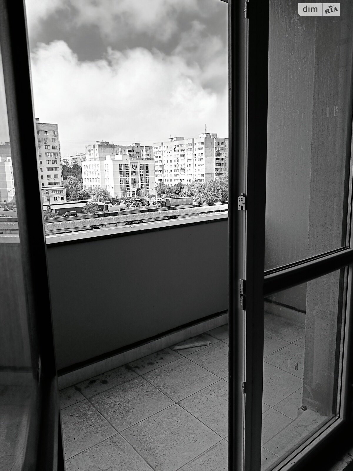 Продажа однокомнатной квартиры в Одессе, на ул. Владислава Бувалкина, район Пересыпский фото 1