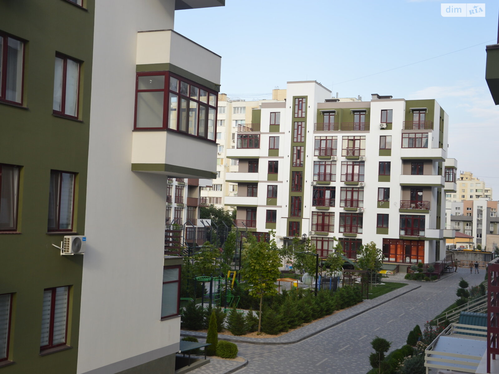 Продаж двокімнатної квартири в Одесі, на вул. Владислава Бувалкіна, фото 1 Продаж двокімнатної квартири в Одесі, на вул. Владислава Бувалкіна, фото 1