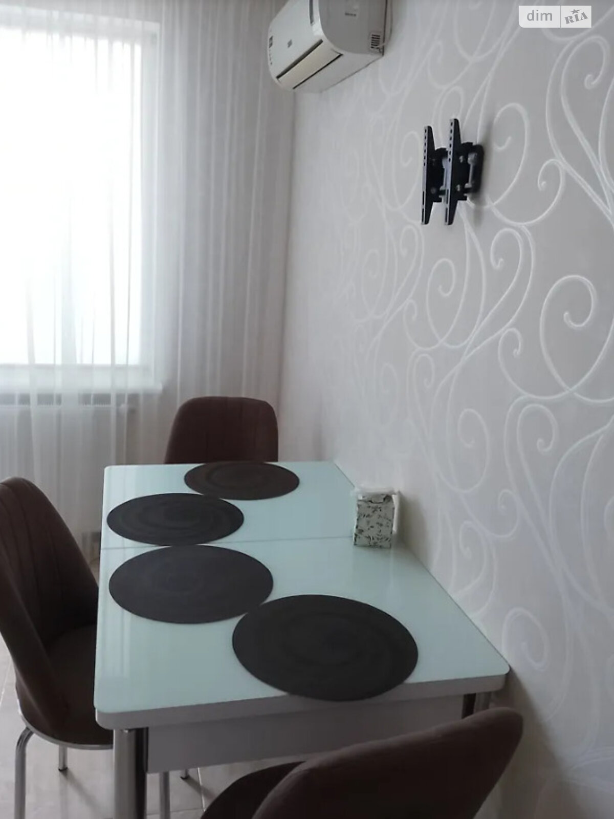 Продаж двокімнатної квартири в Одесі, на вул. Владислава Бувалкіна 44А, фото 1