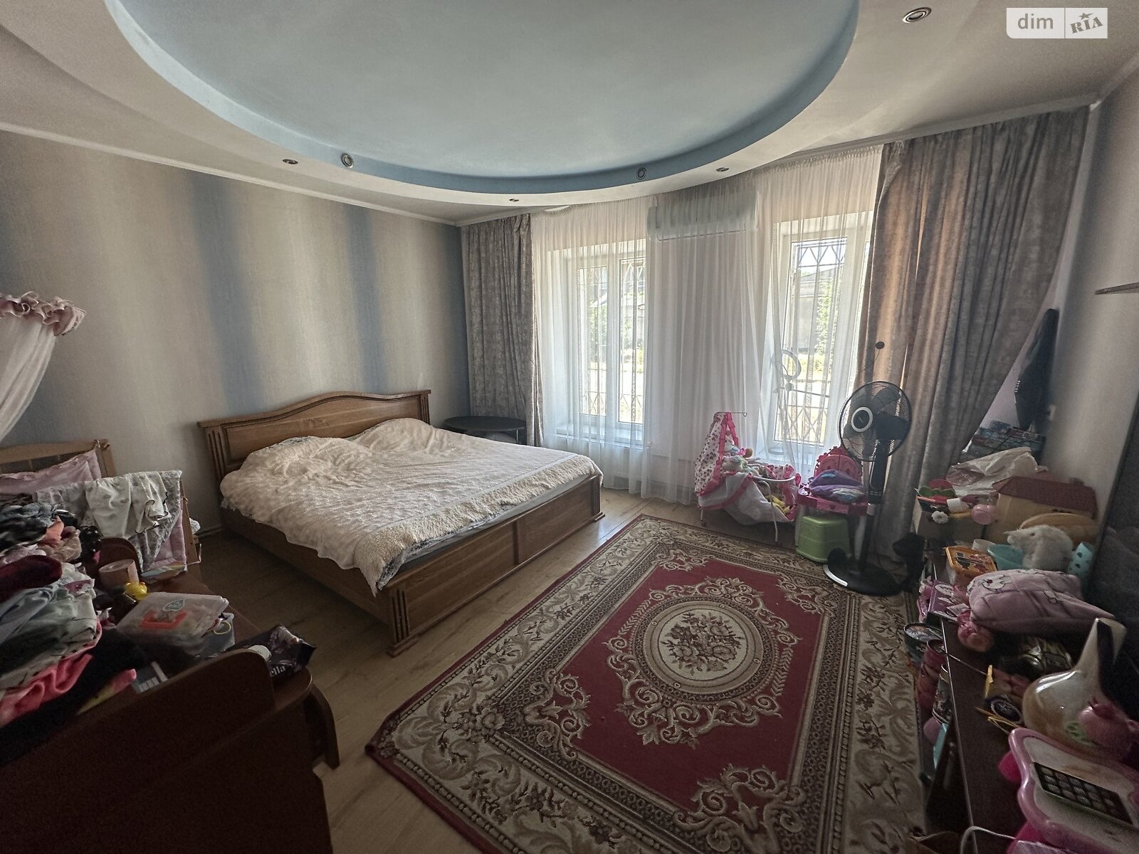 Продаж трикімнатної квартири в Одесі, на вул. Степна (Малиновський район), район Воронцівка фото 1 Продаж трикімнатної квартири в Одесі, на вул. Степна (Малиновський район), район Воронцівка фото 1