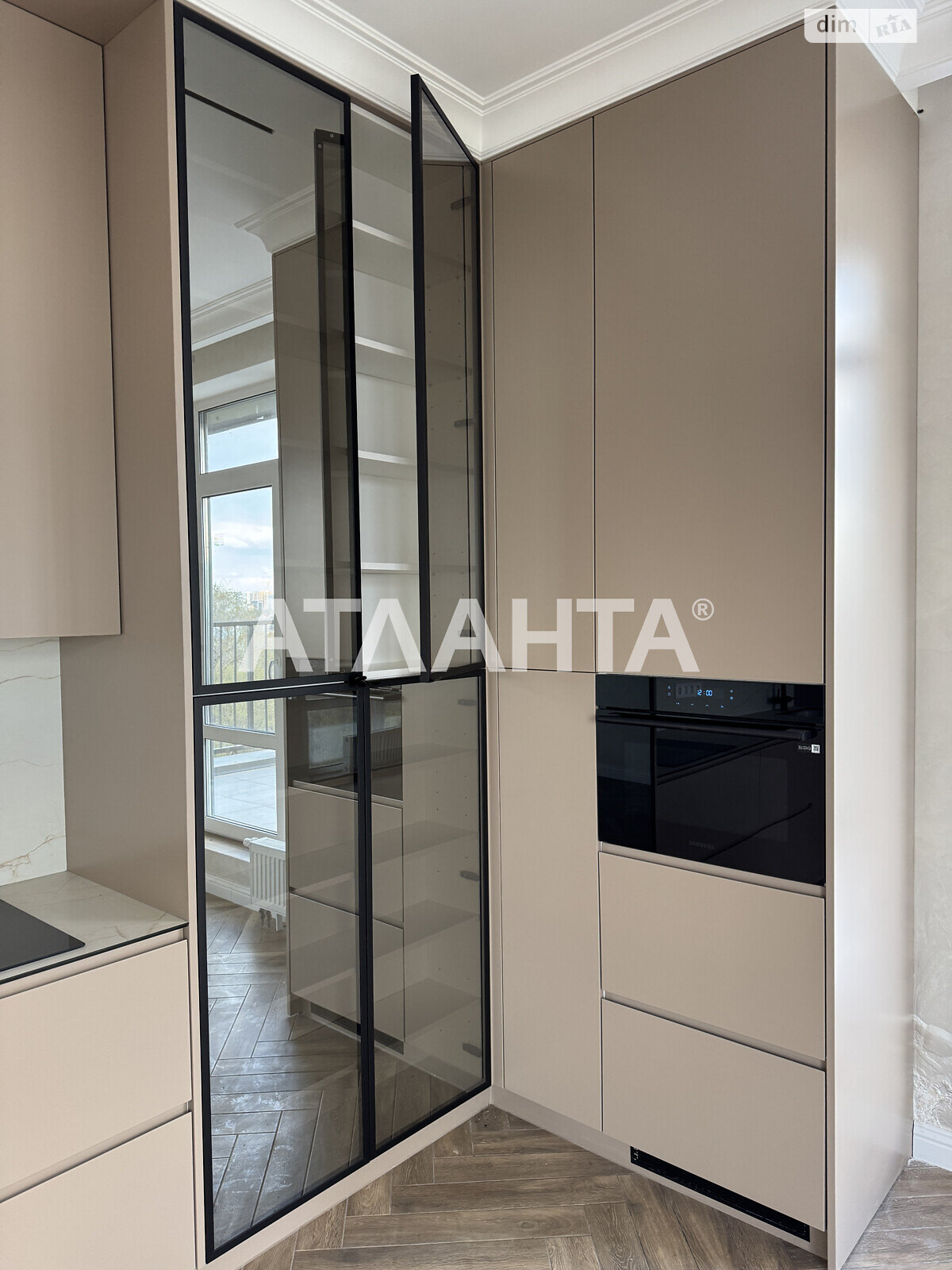 Продаж двокімнатної квартири в Одесі, на вул. Дмитріївська, район Вузівський фото 1 Продаж двокімнатної квартири в Одесі, на вул. Дмитріївська, район Вузівський фото 1