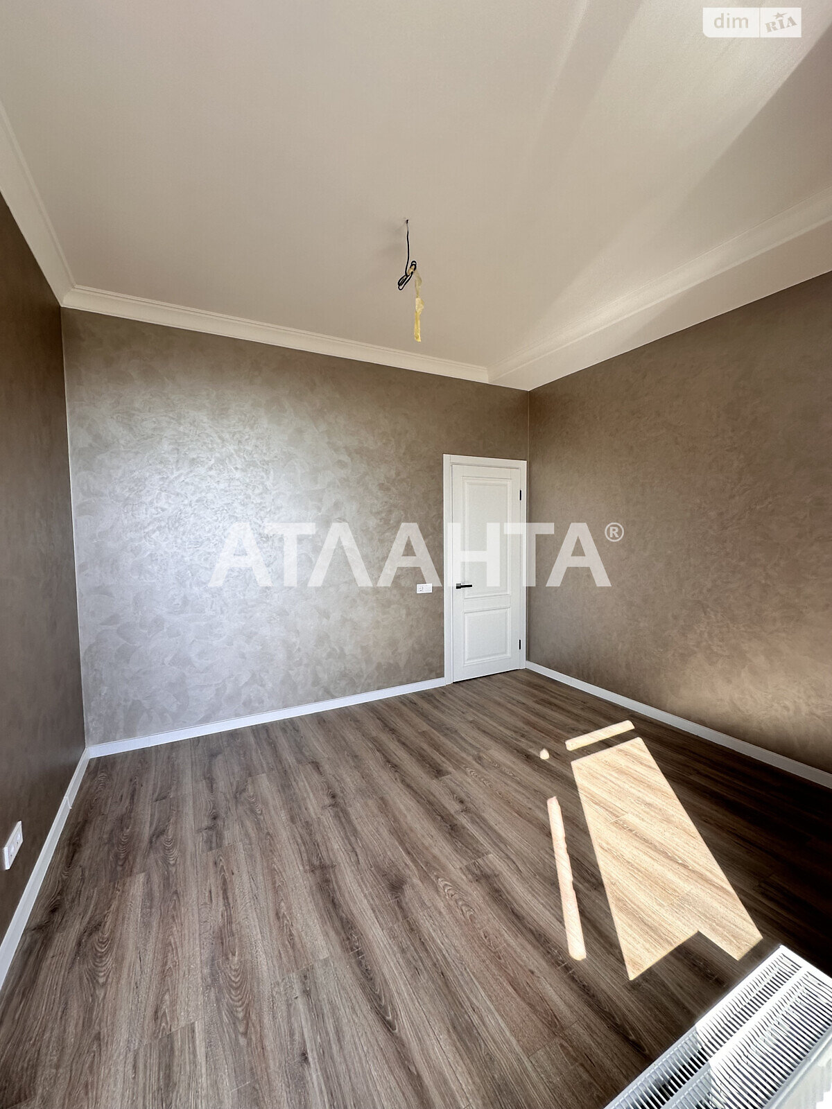 Продаж двокімнатної квартири в Одесі, на вул. Дмитріївська, район Вузівський фото 1 Продаж двокімнатної квартири в Одесі, на вул. Дмитріївська, район Вузівський фото 1