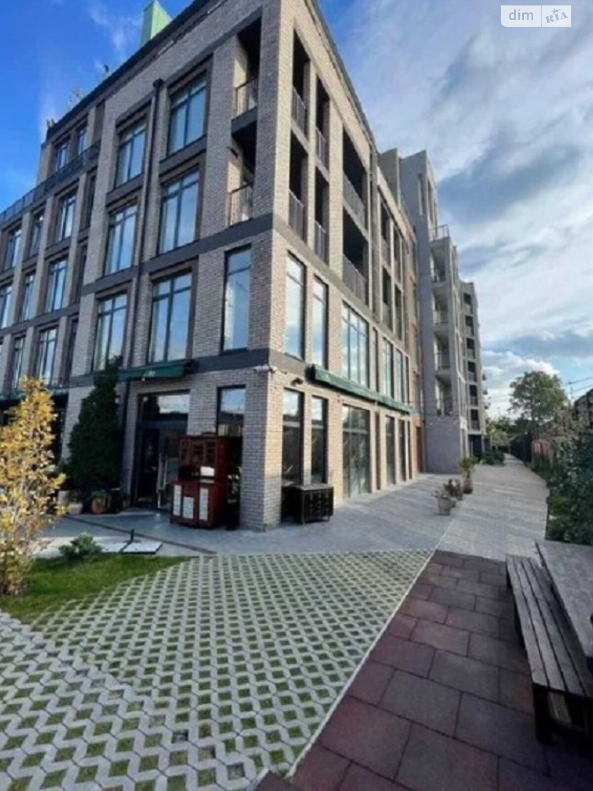 Продажа двухкомнатной квартиры в Одессе, на ул. Дмитриевская 59 , район Вузовский фото 1 Продажа двухкомнатной квартиры в Одессе, на ул. Дмитриевская 59 , район Вузовский фото 1