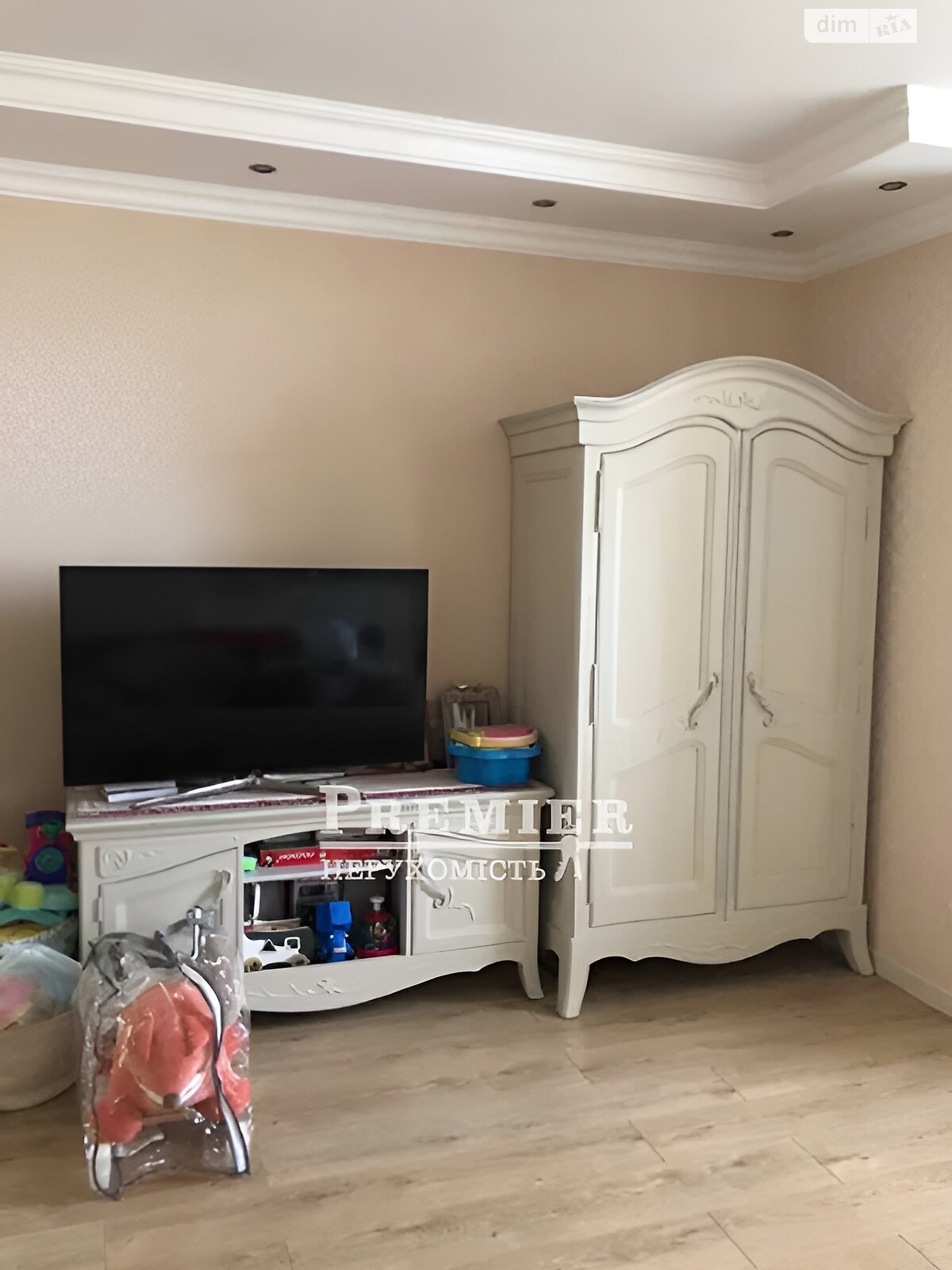 Продаж двокімнатної квартири в Одесі, на вул. Ярослава Баіса 17, фото 1 Продаж двокімнатної квартири в Одесі, на вул. Ярослава Баіса 17, фото 1