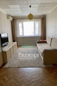 Продаж трикімнатної квартири в Одесі, на вул. Ярослава Баіса 7, фото 2