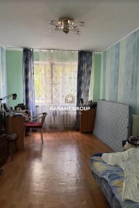 Продаж чотирикімнатної квартири в Одесі, на вул. Академіка Корольова, район Південний фото 2