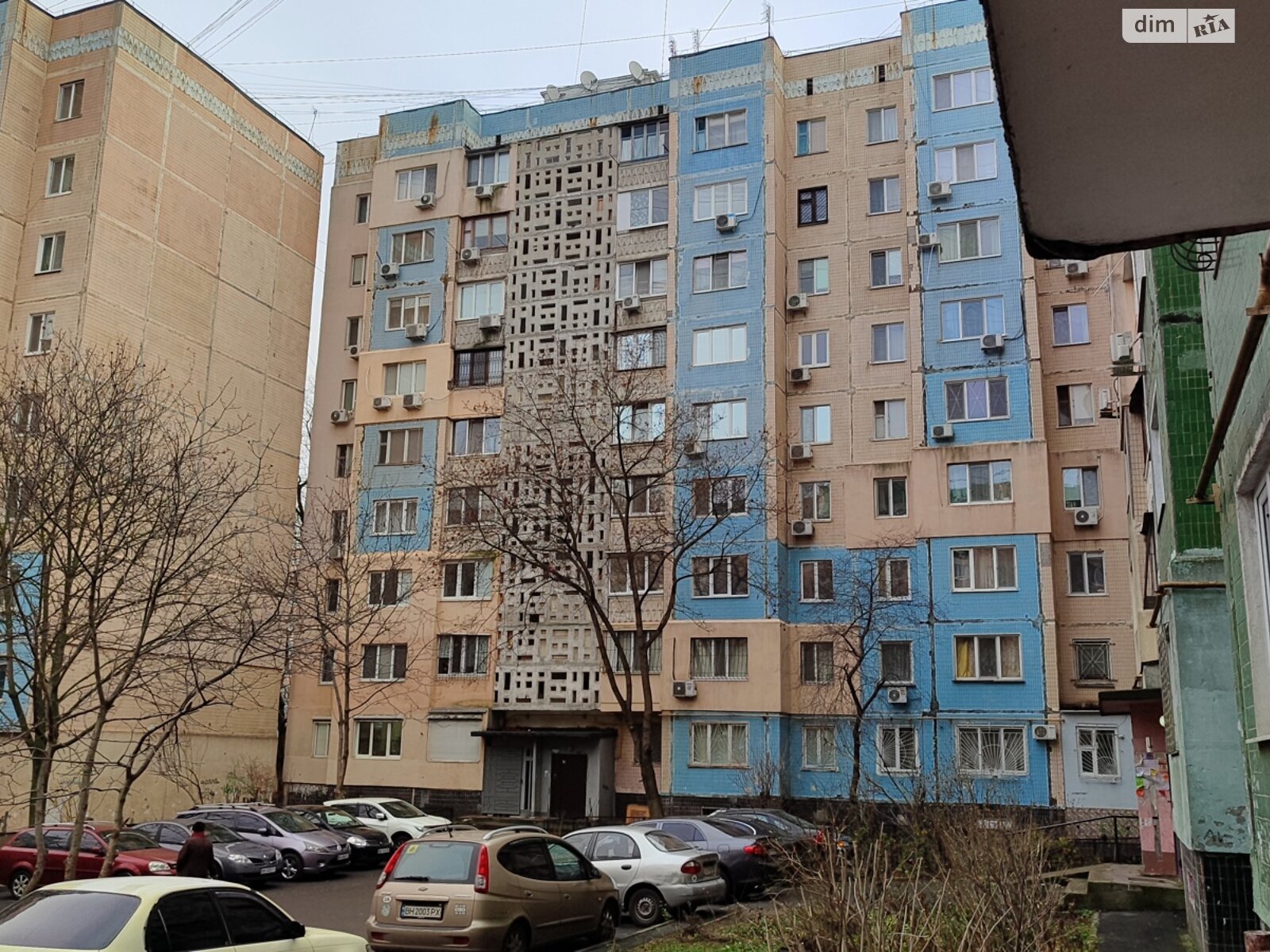 Продаж однокімнатної квартири в Одесі, на вул. Академіка Корольова, район Південний фото 1 Продаж однокімнатної квартири в Одесі, на вул. Академіка Корольова, район Південний фото 1