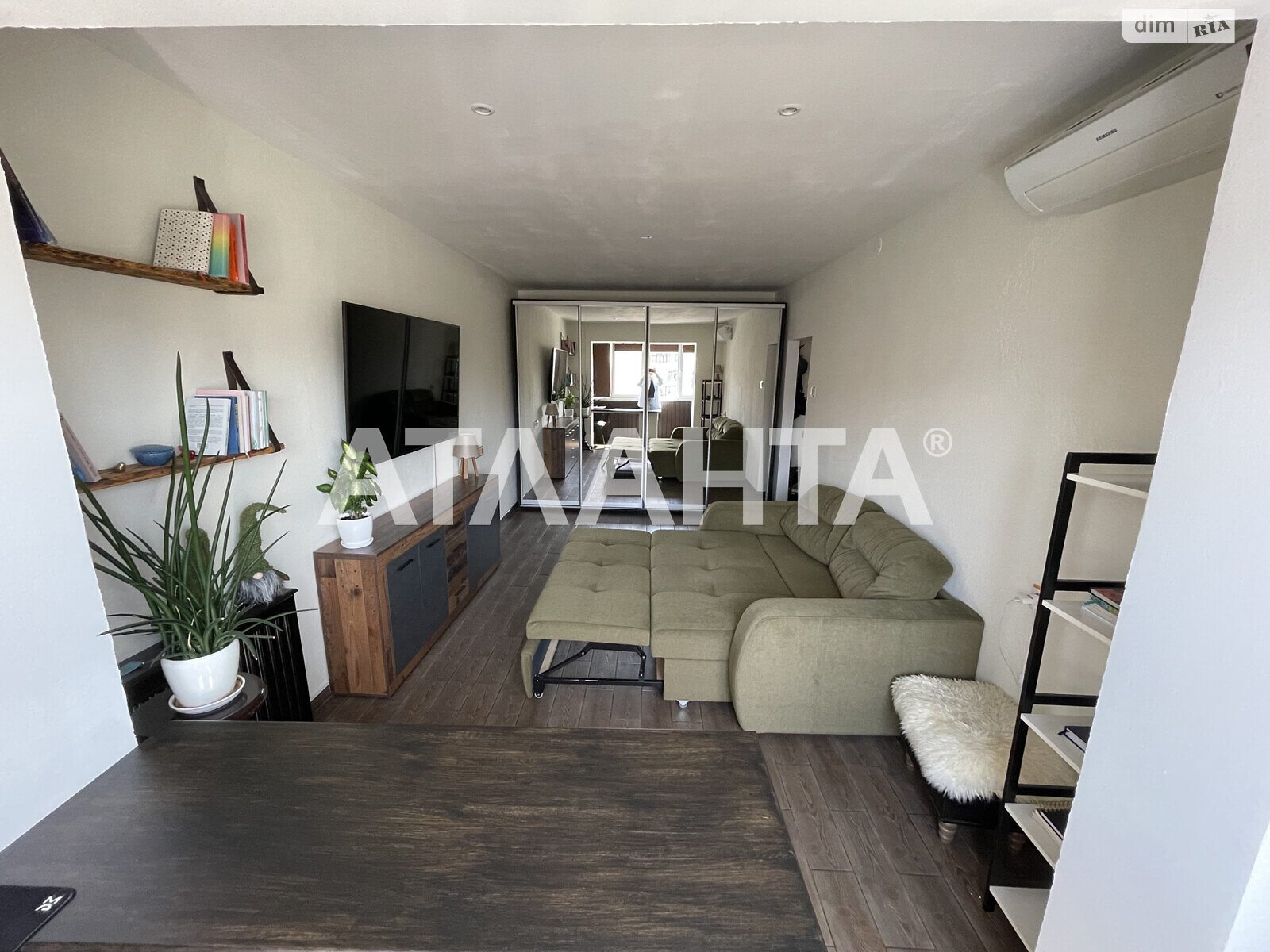 Продажа однокомнатной квартиры в Одессе, на ул. Академика Королева, район Южный фото 1 Продажа однокомнатной квартиры в Одессе, на ул. Академика Королева, район Южный фото 1