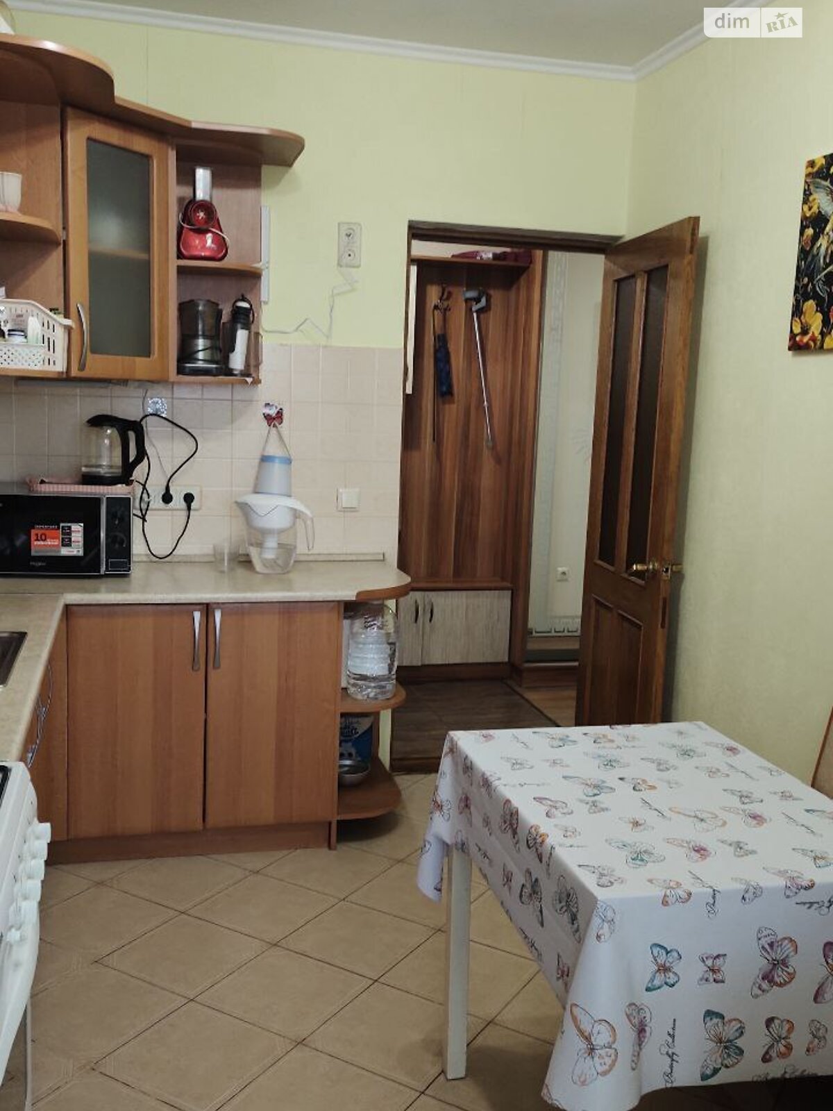 Продаж трикімнатної квартири в Одесі, на вул. Академіка Корольова 63А, район Південний фото 1 Продаж трикімнатної квартири в Одесі, на вул. Академіка Корольова 63А, район Південний фото 1