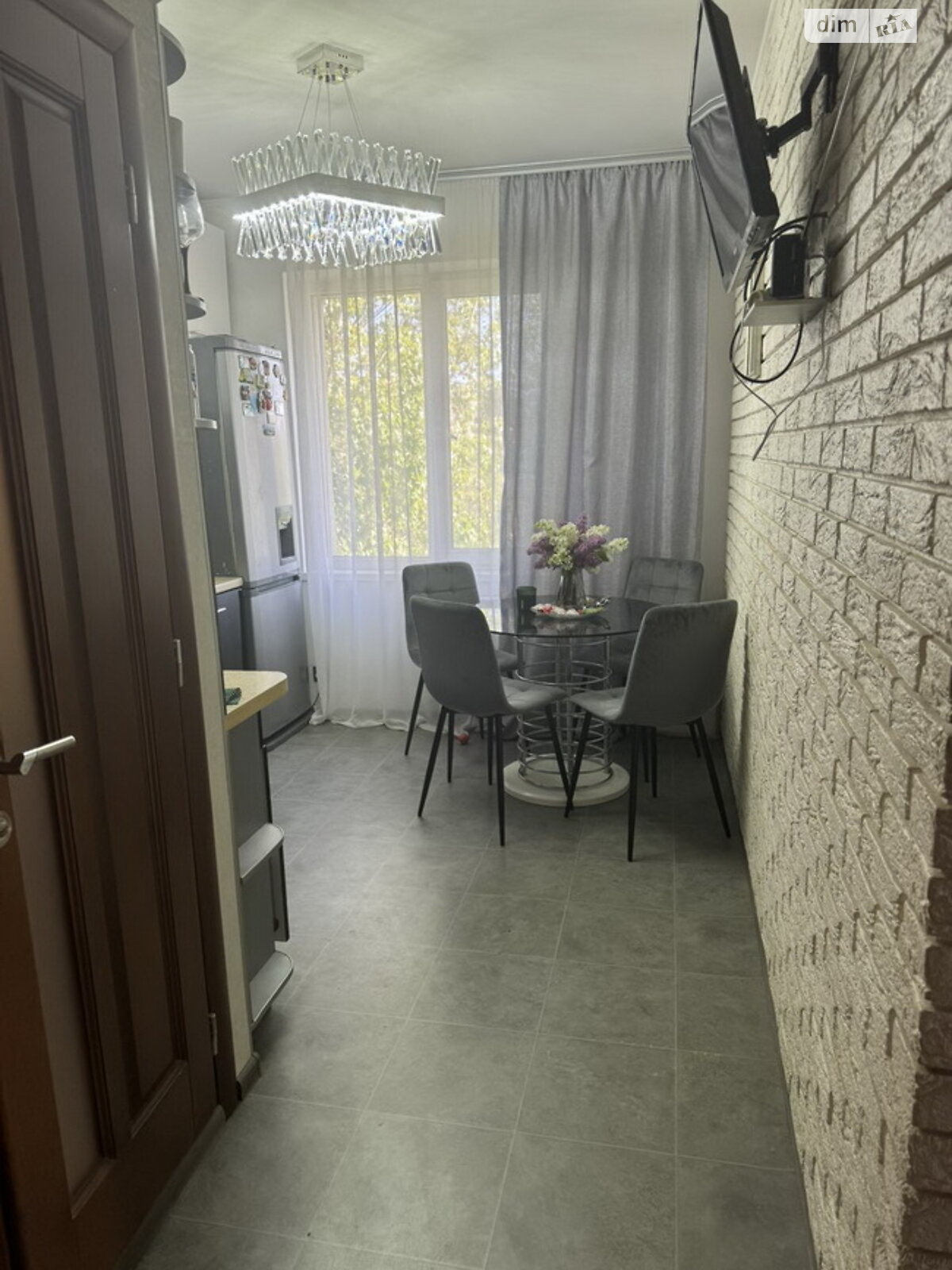 Продаж трикімнатної квартири в Одесі, на вул. Євгена Чикаленка 75, район Південний фото 1 Продаж трикімнатної квартири в Одесі, на вул. Євгена Чикаленка 75, район Південний фото 1