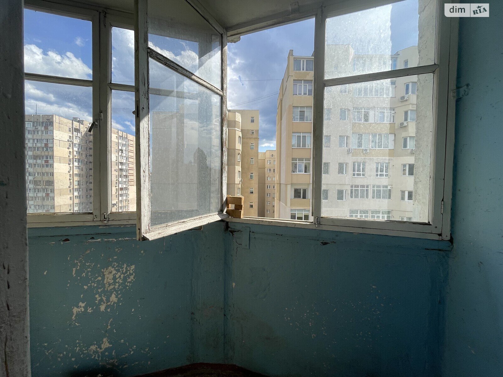 Продажа четырехкомнатной квартиры в Одессе, на ул. Евгения Чикаленко, район Южный фото 1 Продажа четырехкомнатной квартиры в Одессе, на ул. Евгения Чикаленко, район Южный фото 1