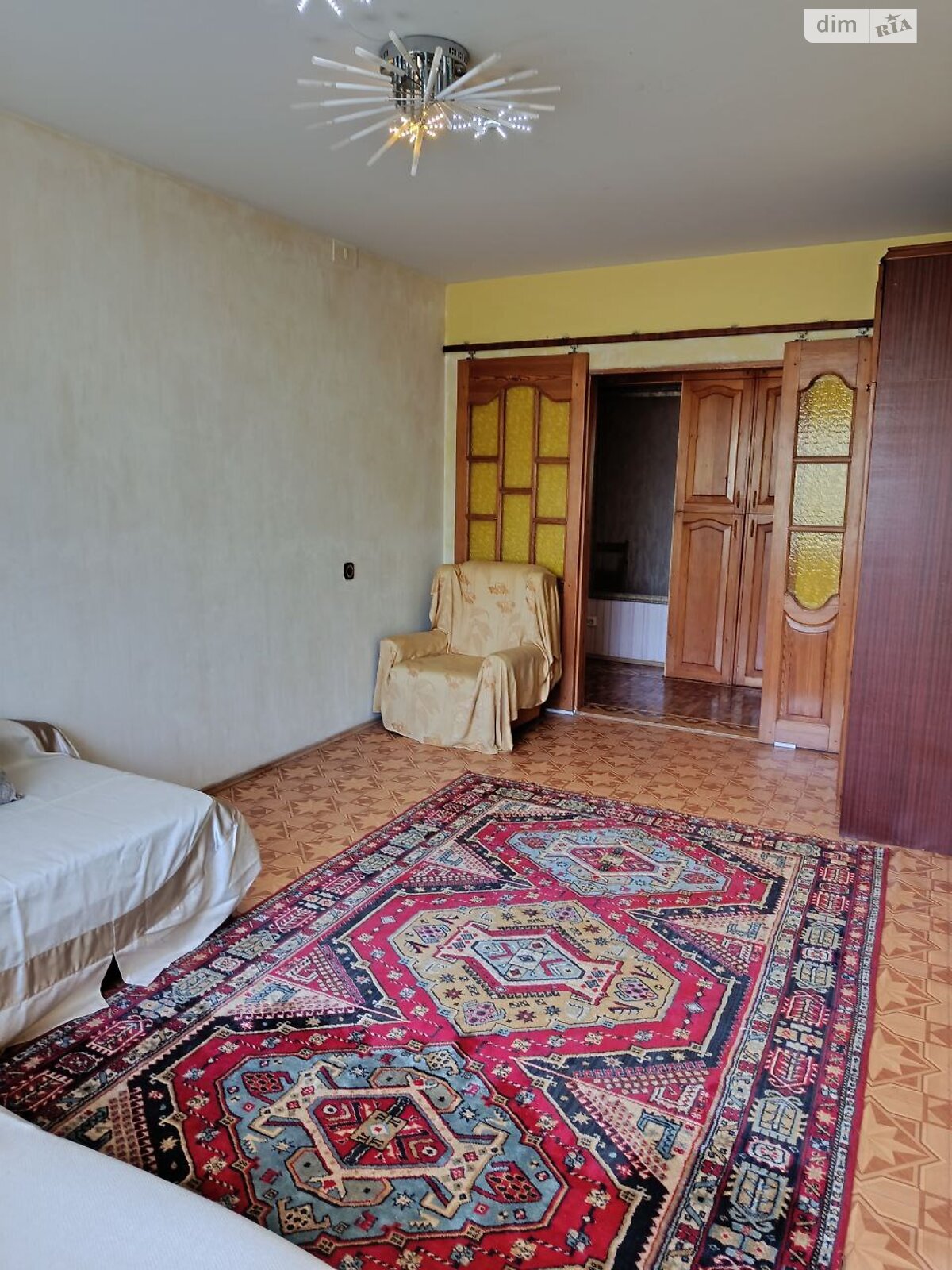 Продаж трикімнатної квартири в Одесі, на вул. Сім'ї Глодан, район Південний фото 1 Продаж трикімнатної квартири в Одесі, на вул. Сім'ї Глодан, район Південний фото 1