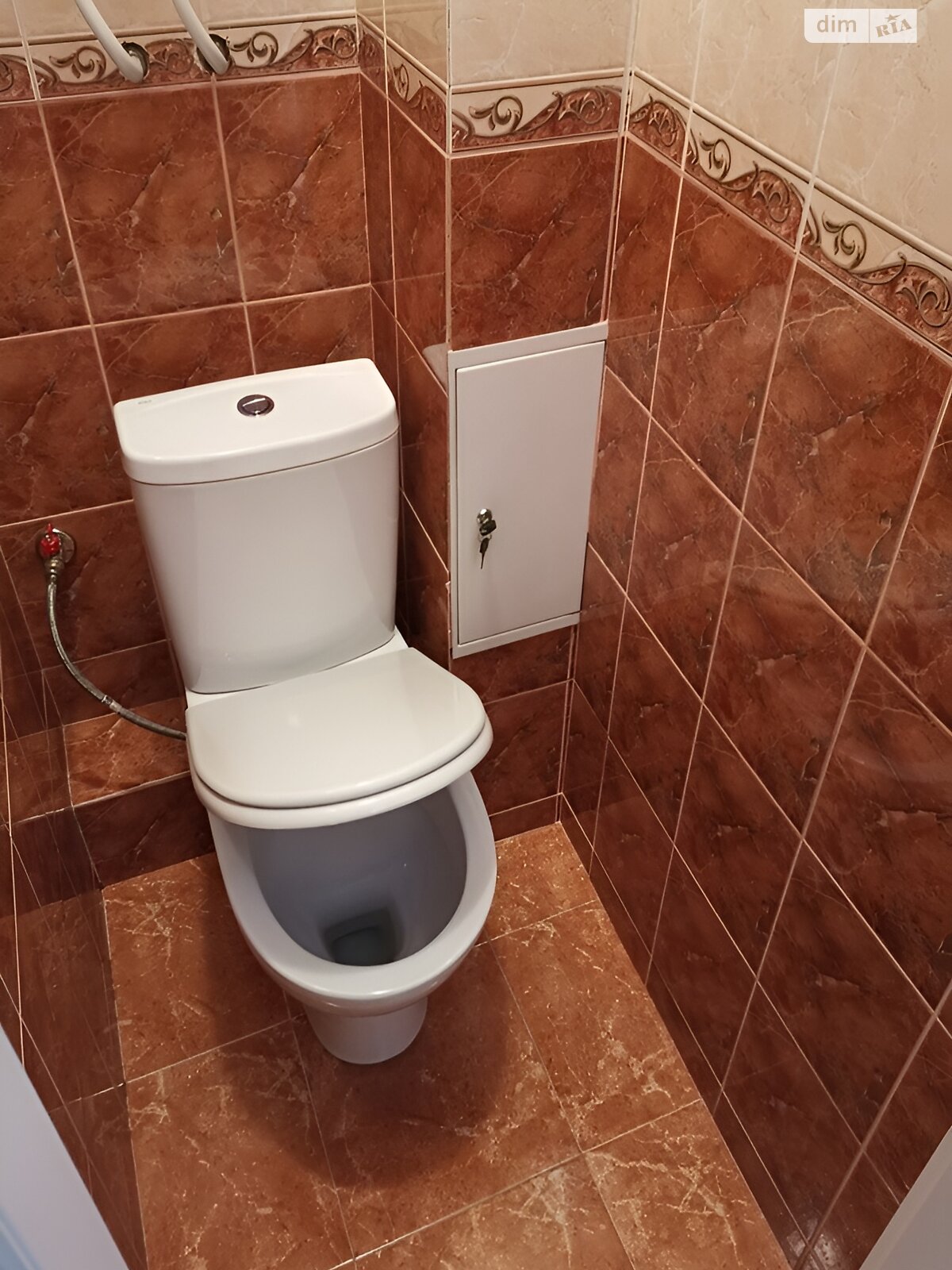 Продаж однокімнатної квартири в Одесі, на вул. Сім'ї Глодан 27, район Південний фото 1 Продаж однокімнатної квартири в Одесі, на вул. Сім'ї Глодан 27, район Південний фото 1