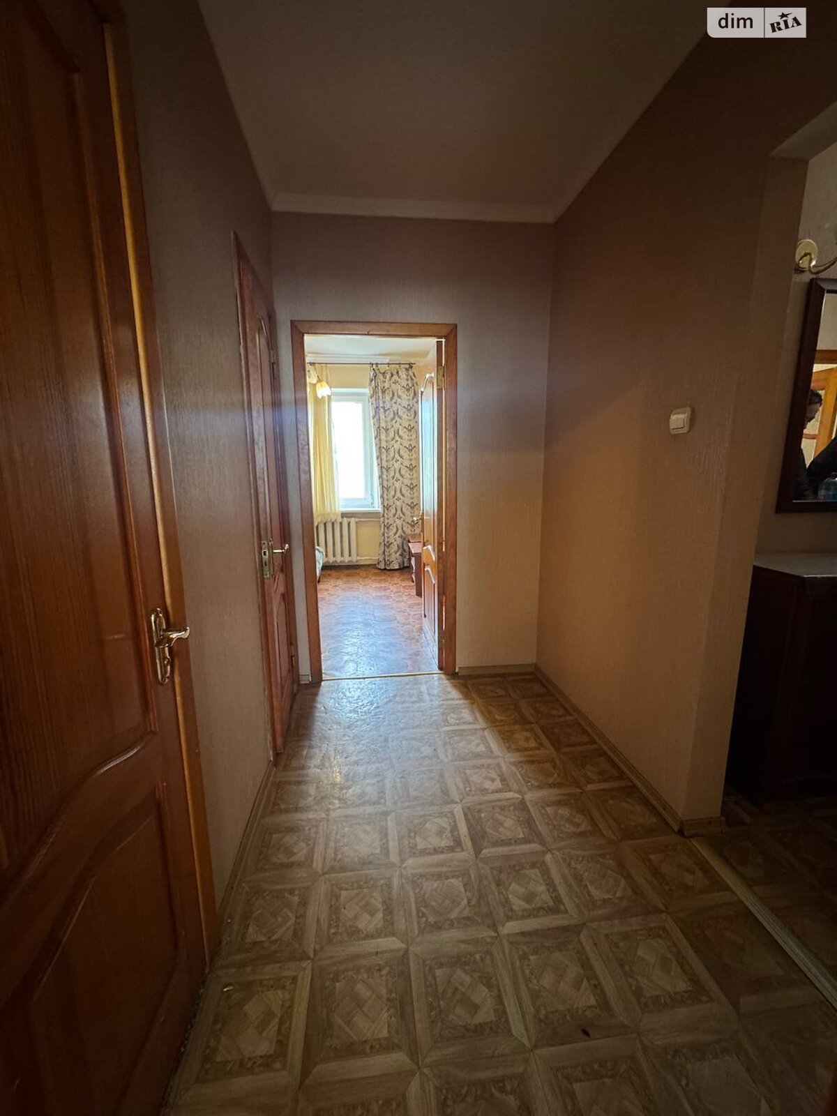 Продаж трикімнатної квартири в Одесі, на вул. Сім'ї Глодан 27, район Південний фото 1 Продаж трикімнатної квартири в Одесі, на вул. Сім'ї Глодан 27, район Південний фото 1