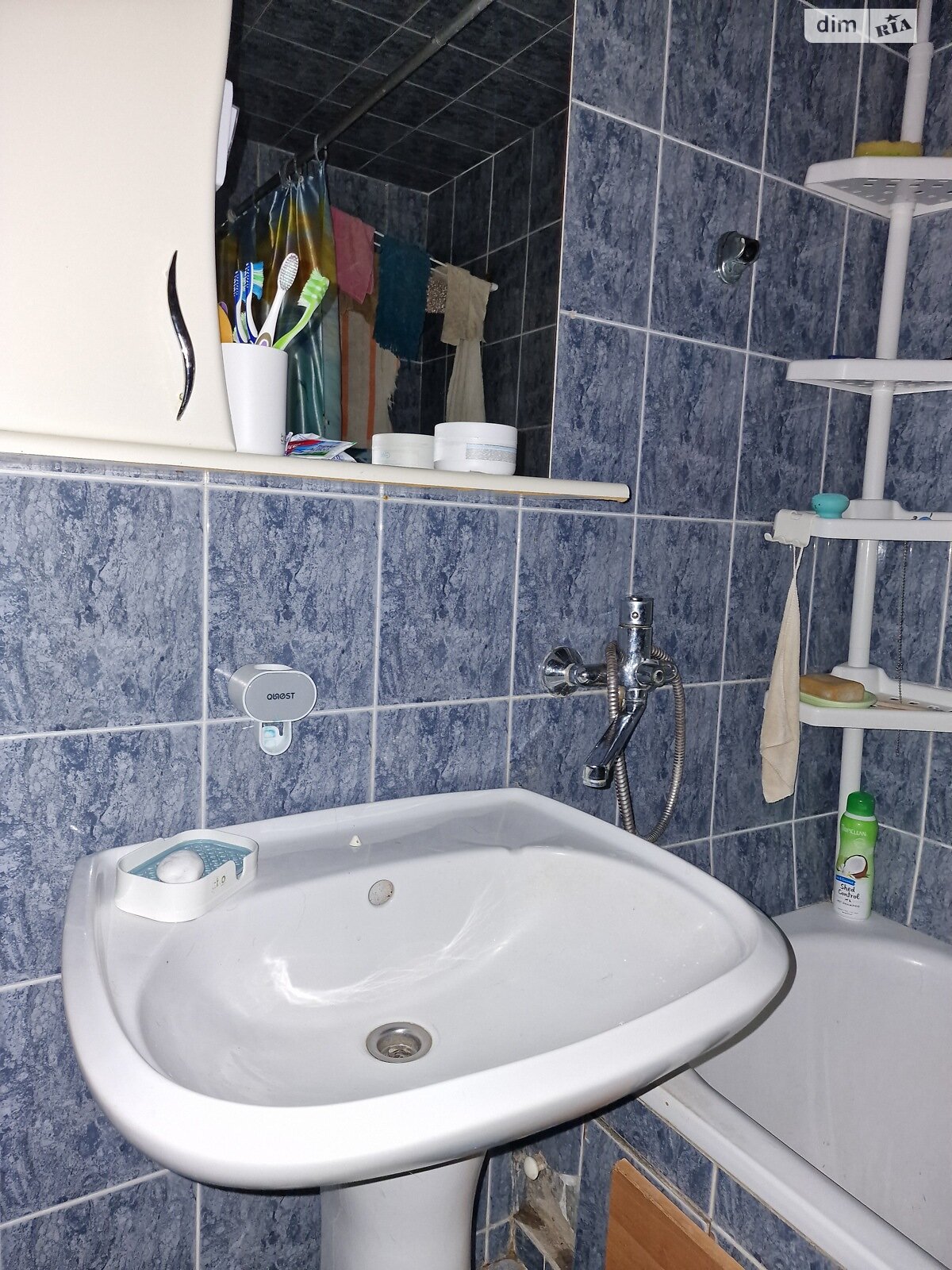 Продажа трехкомнатной квартиры в Одессе, на ул. Семьи Глодан, район Южный фото 1