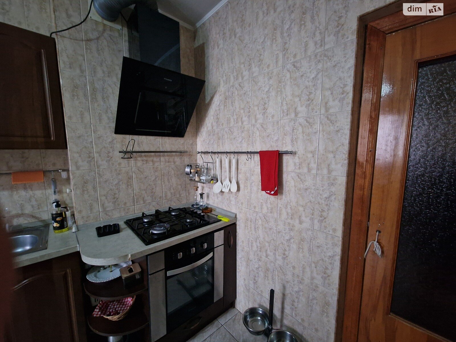 Продажа трехкомнатной квартиры в Одессе, на ул. Семьи Глодан, район Южный фото 1