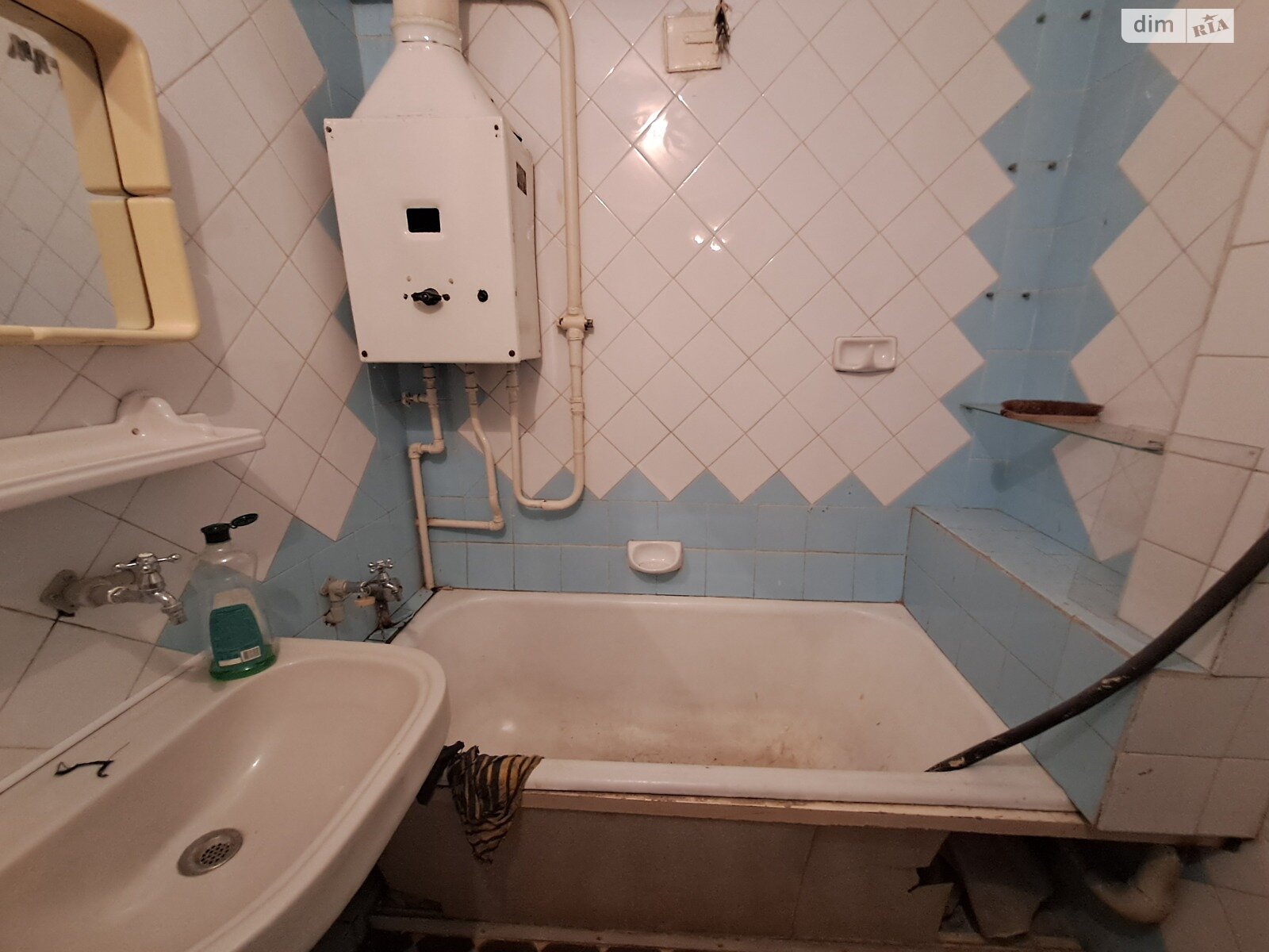 Продажа трехкомнатной квартиры в Одессе, на ул. Запорожская, фото 1 Продажа трехкомнатной квартиры в Одессе, на ул. Запорожская, фото 1