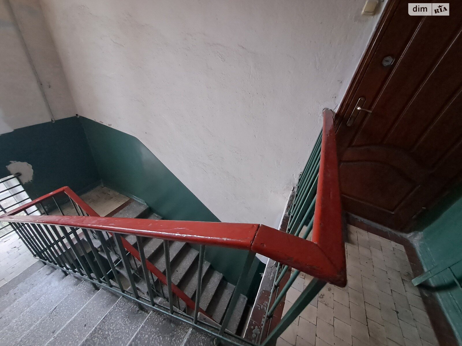Продажа трехкомнатной квартиры в Одессе, на ул. Запорожская, фото 1 Продажа трехкомнатной квартиры в Одессе, на ул. Запорожская, фото 1