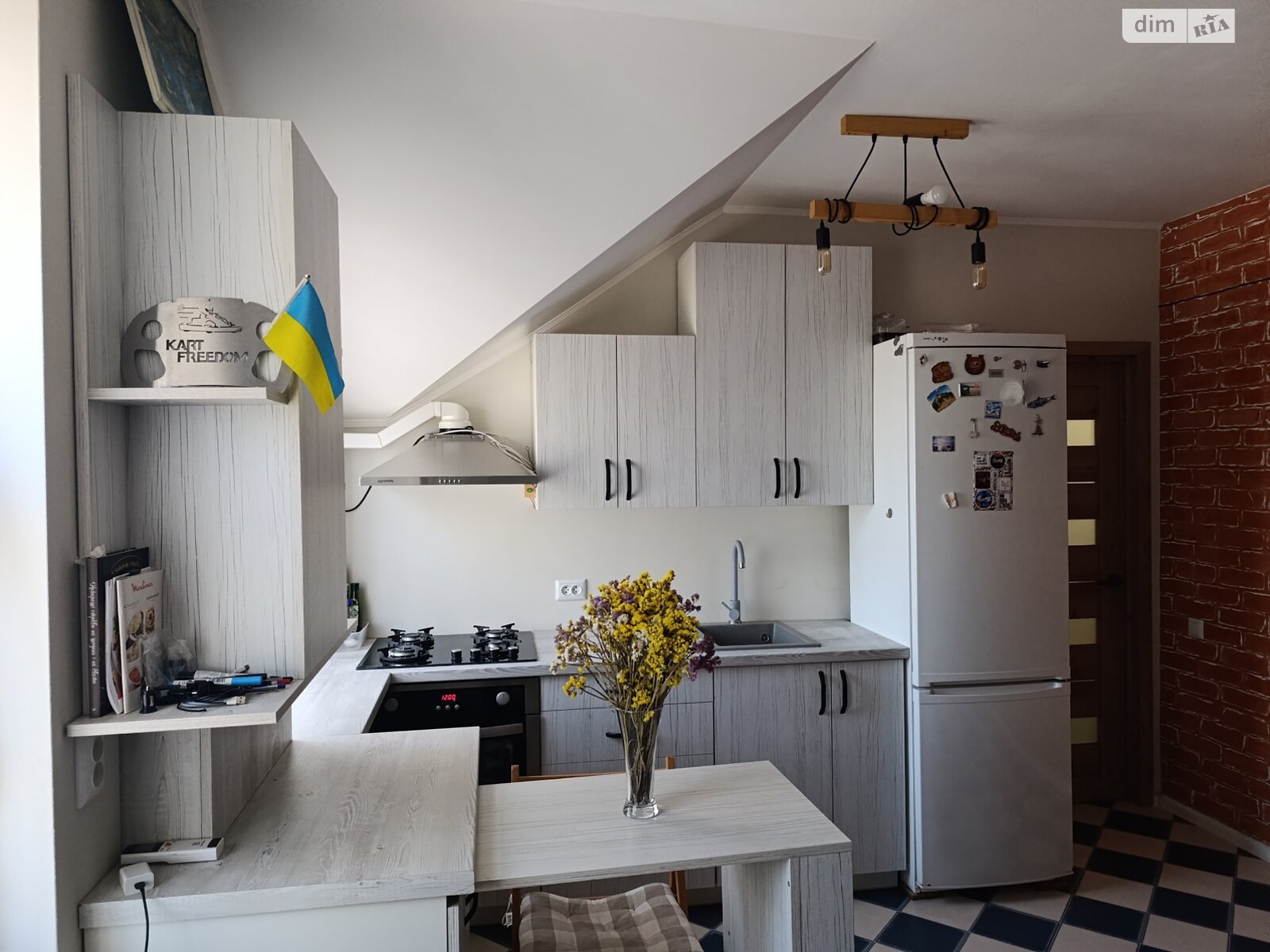 Продаж однокімнатної квартири в Одесі, на вул. Берестейська 29, район Застава 2 фото 1 Продаж однокімнатної квартири в Одесі, на вул. Берестейська 29, район Застава 2 фото 1