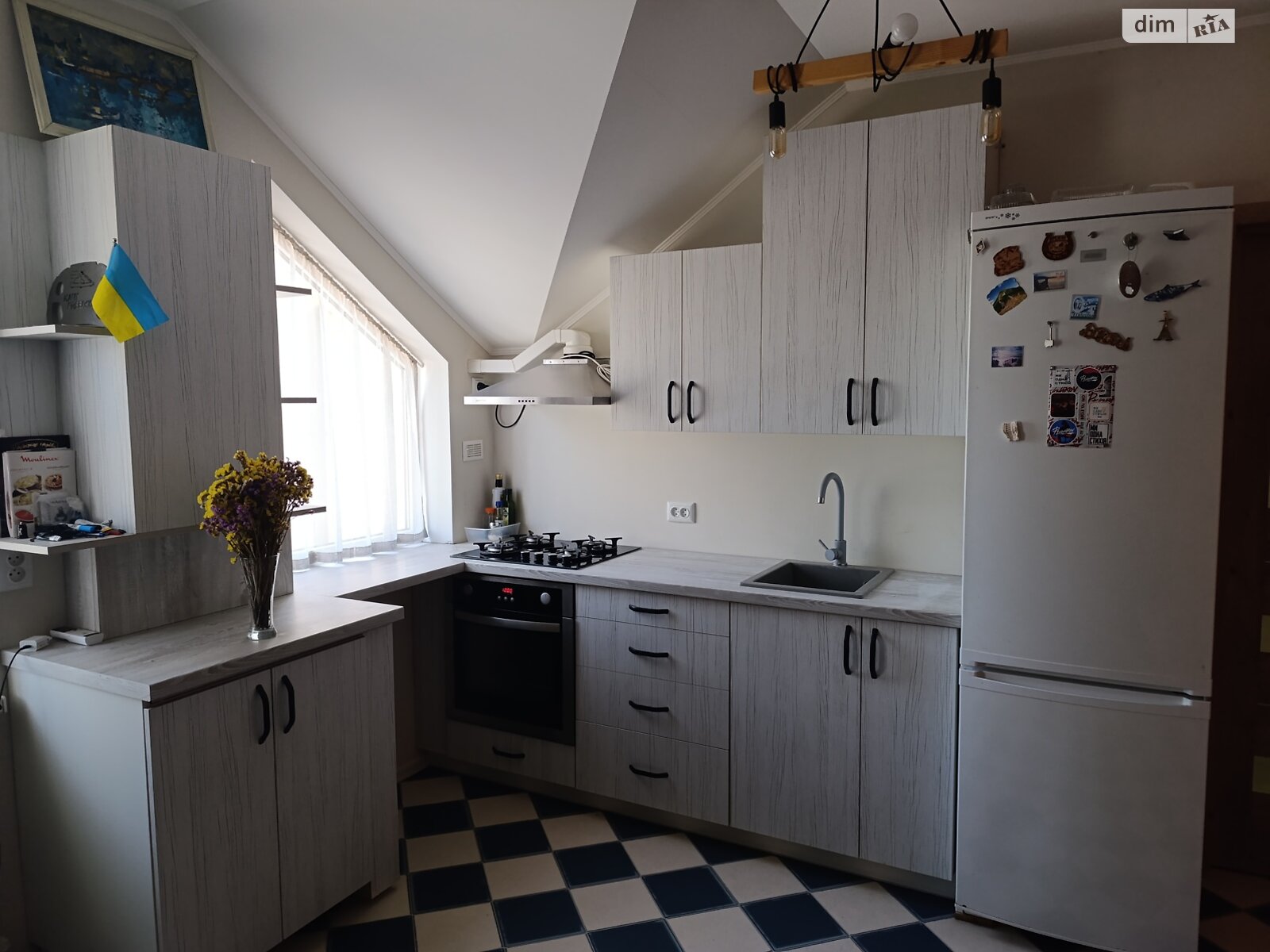 Продаж однокімнатної квартири в Одесі, на вул. Берестейська 29, район Застава 2 фото 1 Продаж однокімнатної квартири в Одесі, на вул. Берестейська 29, район Застава 2 фото 1