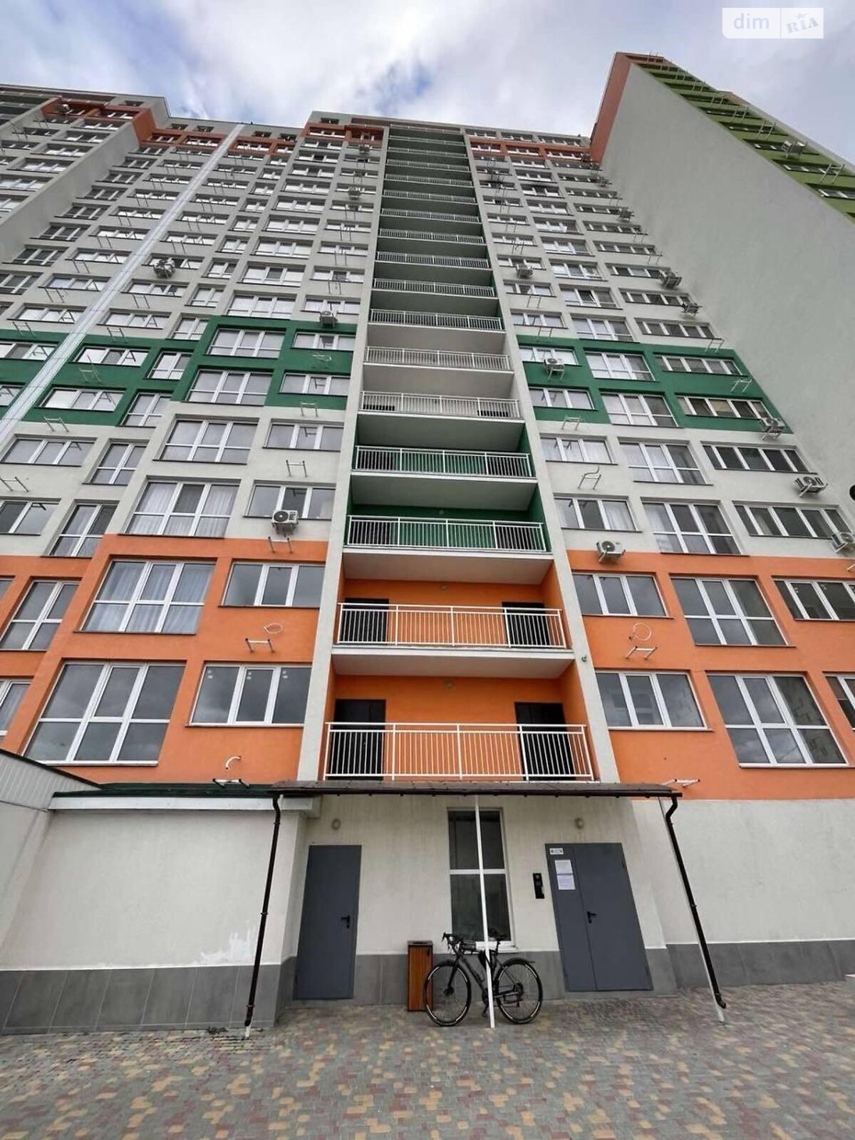 Продажа однокомнатной квартиры в Одессе, на ул. Бугаевская, район Застава 2 фото 1 Продажа однокомнатной квартиры в Одессе, на ул. Бугаевская, район Застава 2 фото 1