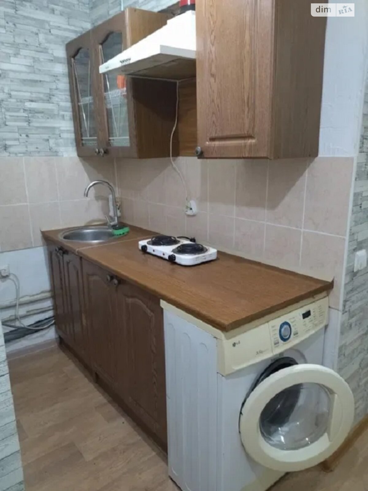 Продаж однокімнатної квартири в Одесі, на вул. Стовпова 81/5, район Застава 2 фото 1 Продаж однокімнатної квартири в Одесі, на вул. Стовпова 81/5, район Застава 2 фото 1