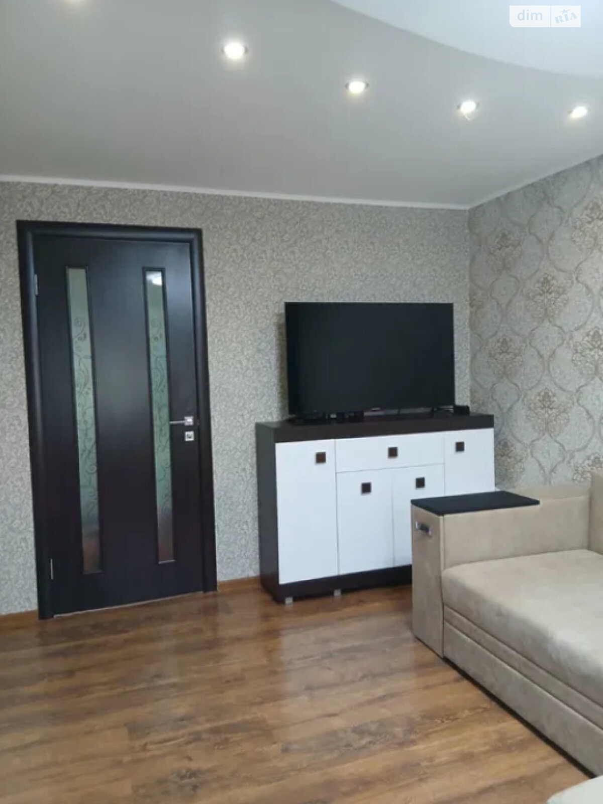 Продаж двокімнатної квартири в Одесі, на вул. Стовпова, район Застава 2 фото 1 Продаж двокімнатної квартири в Одесі, на вул. Стовпова, район Застава 2 фото 1