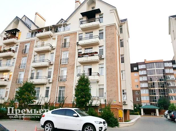 Продажа четырехкомнатной квартиры в Одессе, на ул. Софиевская, район Зелёный Мыс фото 1 Продажа четырехкомнатной квартиры в Одессе, на ул. Софиевская, район Зелёный Мыс фото 1