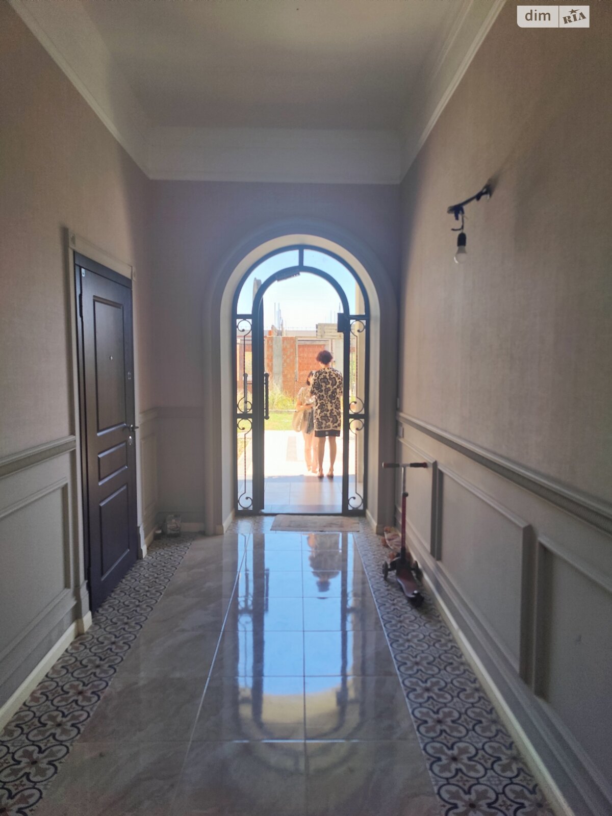 Продаж двокімнатної квартири в Одесі, на вул. Таллінська, район Зелений Мис фото 1