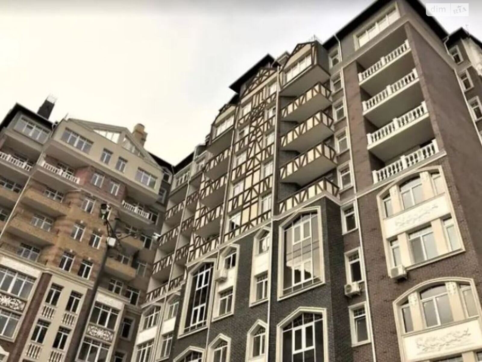 Продажа четырехкомнатной квартиры в Одессе, на Дрезденская , район Зелёный Мыс фото 1
