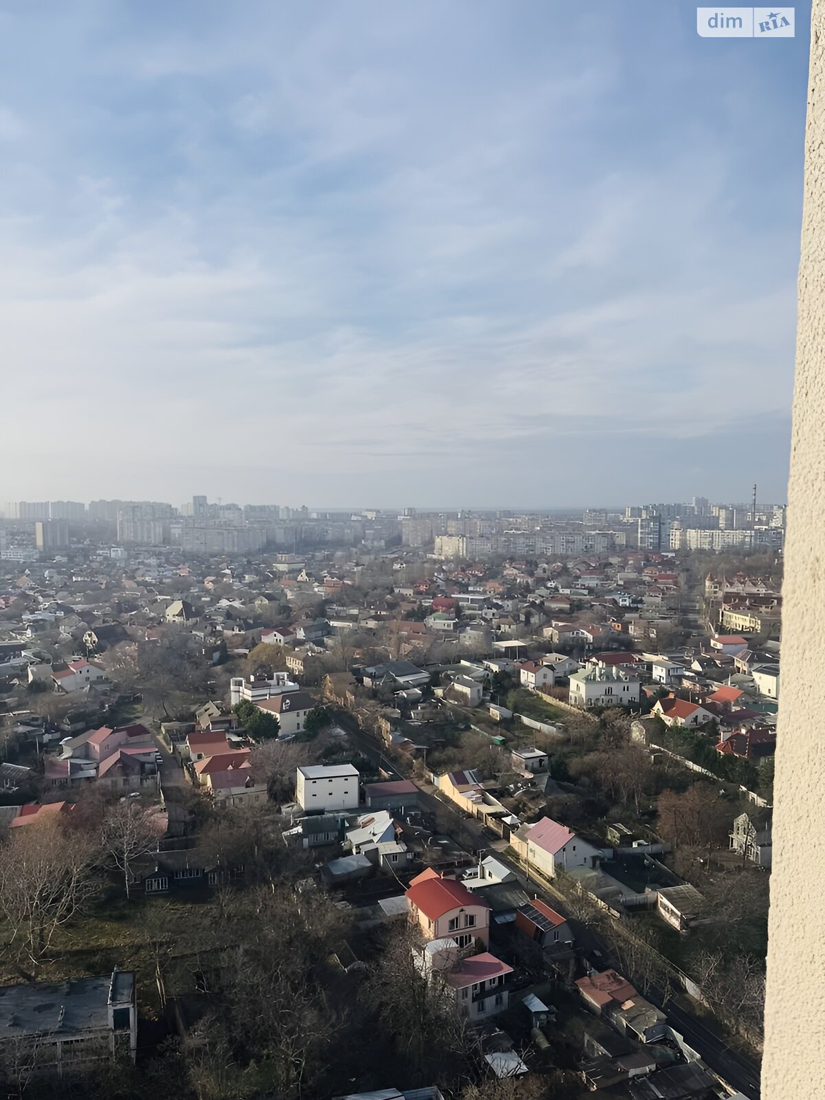 Продажа трехкомнатной квартиры в Одессе, на ул. Дача Ковалевского 5, район Золотой Берег фото 1 Продажа трехкомнатной квартиры в Одессе, на ул. Дача Ковалевского 5, район Золотой Берег фото 1