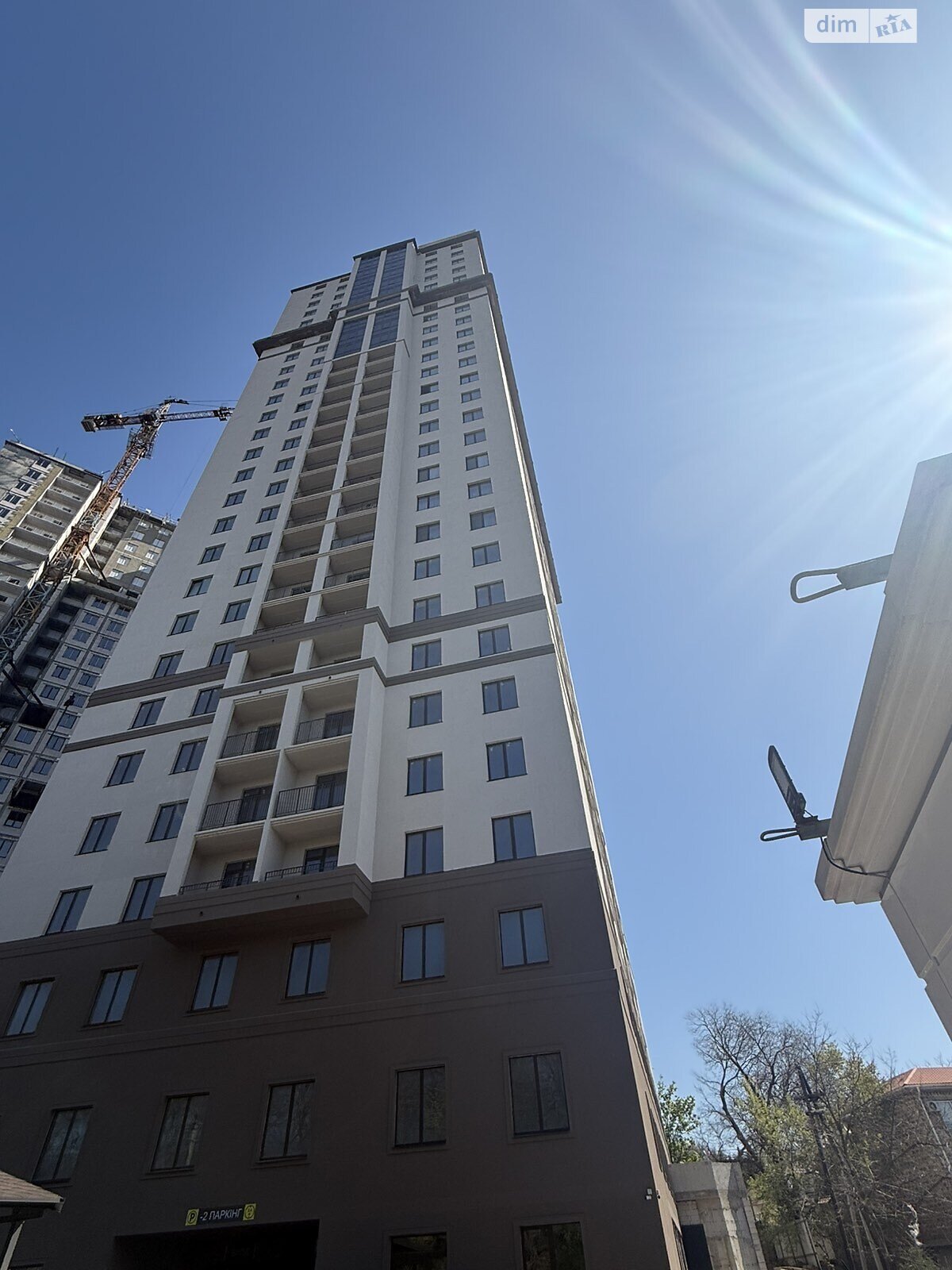 Продажа шестикомнатной квартиры в Одессе, на ул. Дача Ковалевского, район Золотой Берег фото 1 Продажа шестикомнатной квартиры в Одессе, на ул. Дача Ковалевского, район Золотой Берег фото 1