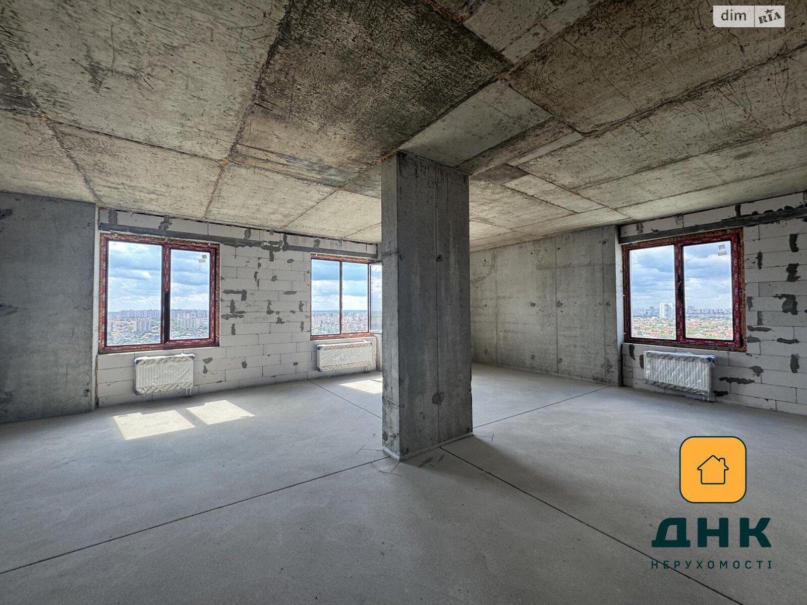 Продаж трикімнатної квартири в Одесі, на вул. Дача Ковалевського 5, кв. 324, район Золотий Берег фото 1 Продаж трикімнатної квартири в Одесі, на вул. Дача Ковалевського 5, кв. 324, район Золотий Берег фото 1