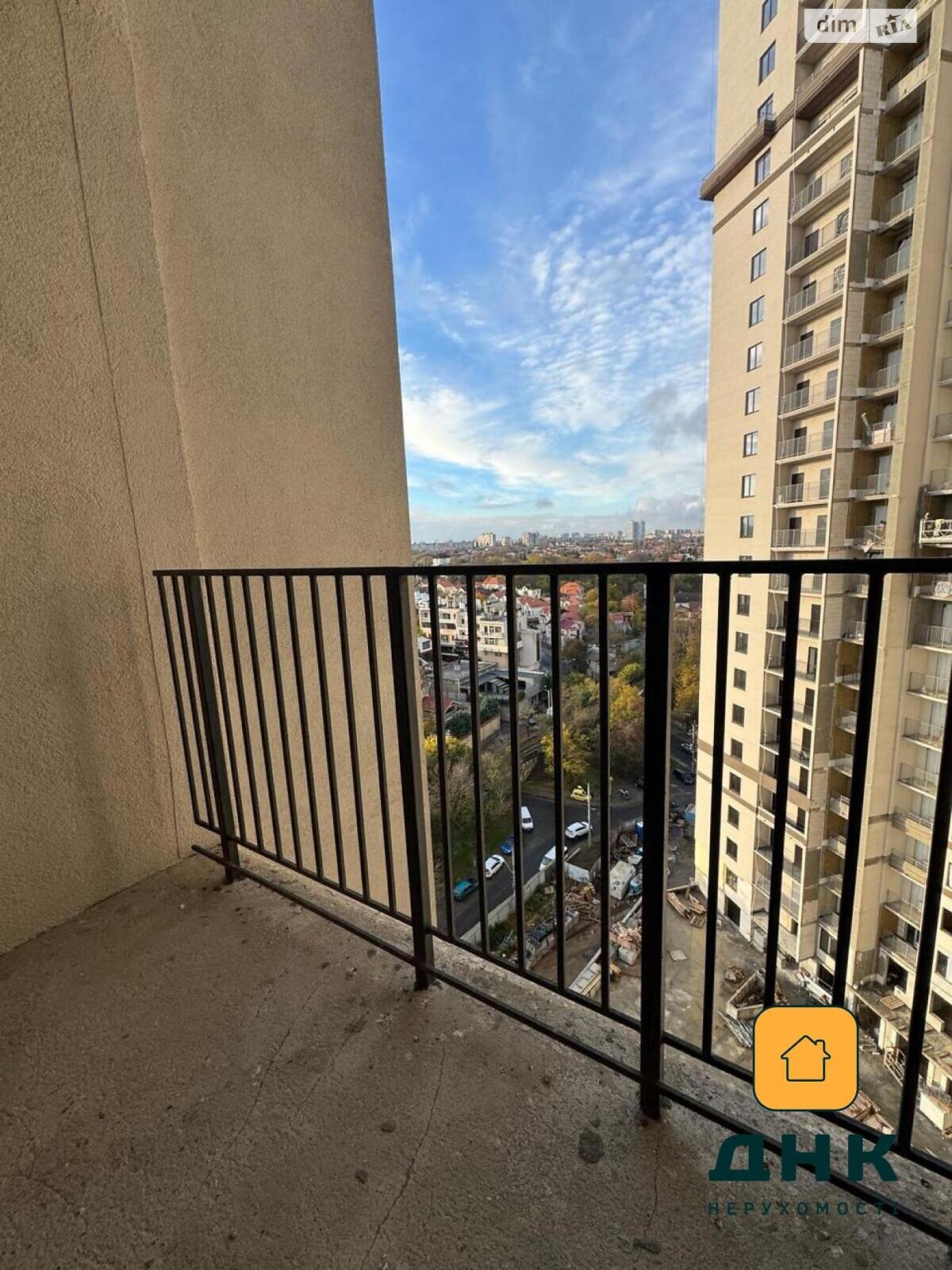 Продаж двокімнатної квартири в Одесі, на вул. Дача Ковалевського 5, район Золотий Берег фото 1