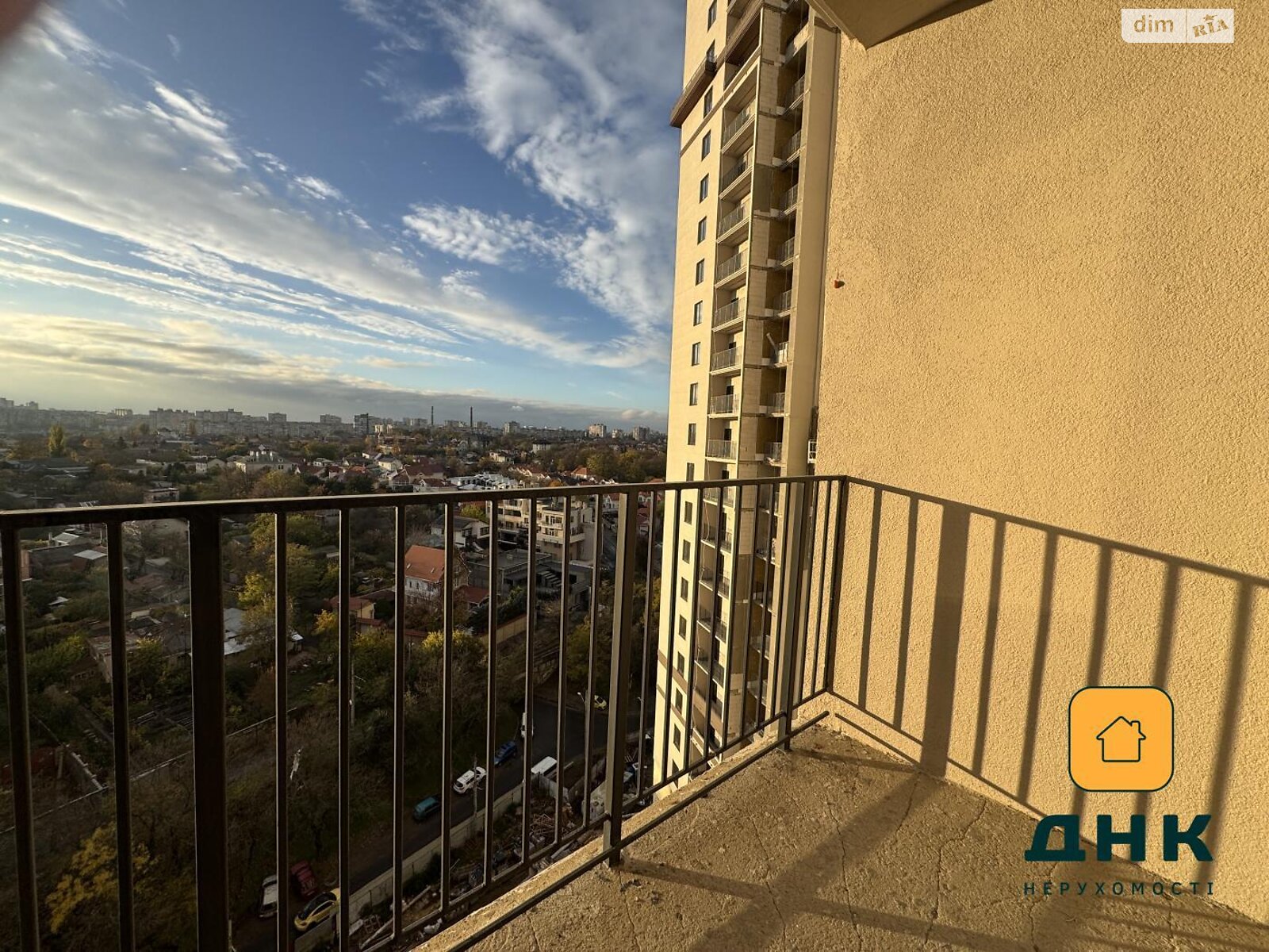 Продаж однокімнатної квартири в Одесі, на вул. Дача Ковалевського 5, район Золотий Берег фото 1 Продаж однокімнатної квартири в Одесі, на вул. Дача Ковалевського 5, район Золотий Берег фото 1