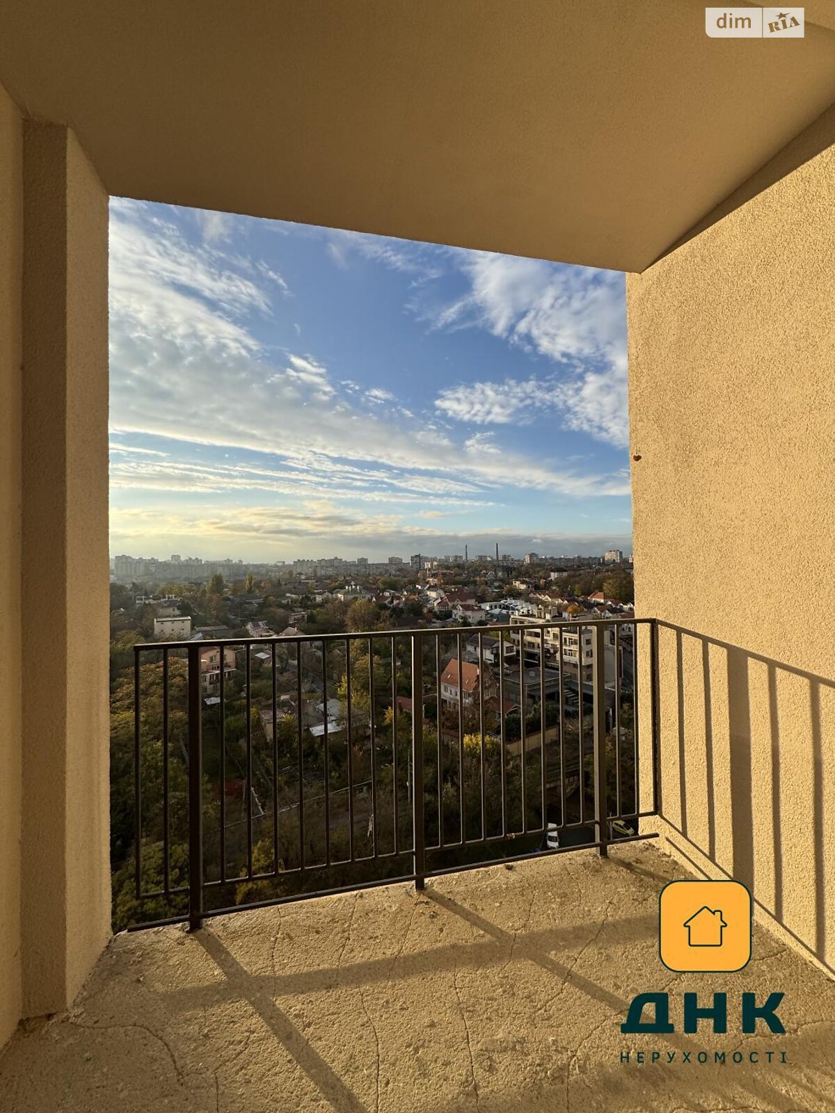 Продаж однокімнатної квартири в Одесі, на вул. Дача Ковалевського 5, район Золотий Берег фото 1 Продаж однокімнатної квартири в Одесі, на вул. Дача Ковалевського 5, район Золотий Берег фото 1