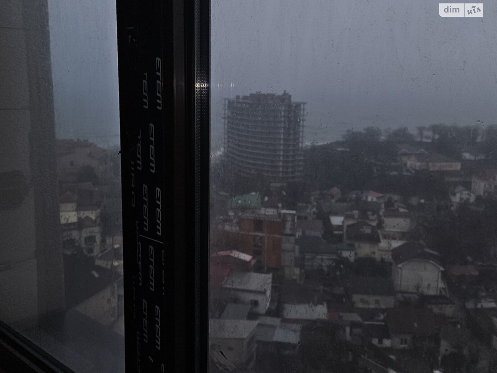 Продажа однокомнатной квартиры в Одессе, на ул. Дача Ковалевского 5, кв. 158, район Золотой Берег фото 1