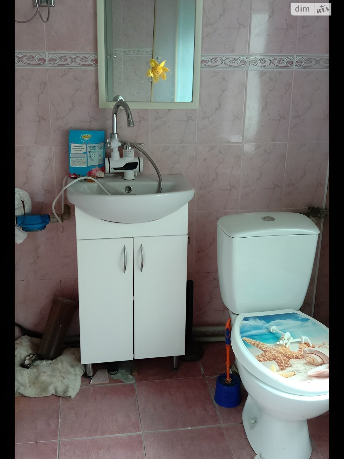 Продажа двухкомнатной квартиры в Овруче, на ул. Макария Овручского 6, кв. 3, фото 1 Продажа двухкомнатной квартиры в Овруче, на ул. Макария Овручского 6, кв. 3, фото 1