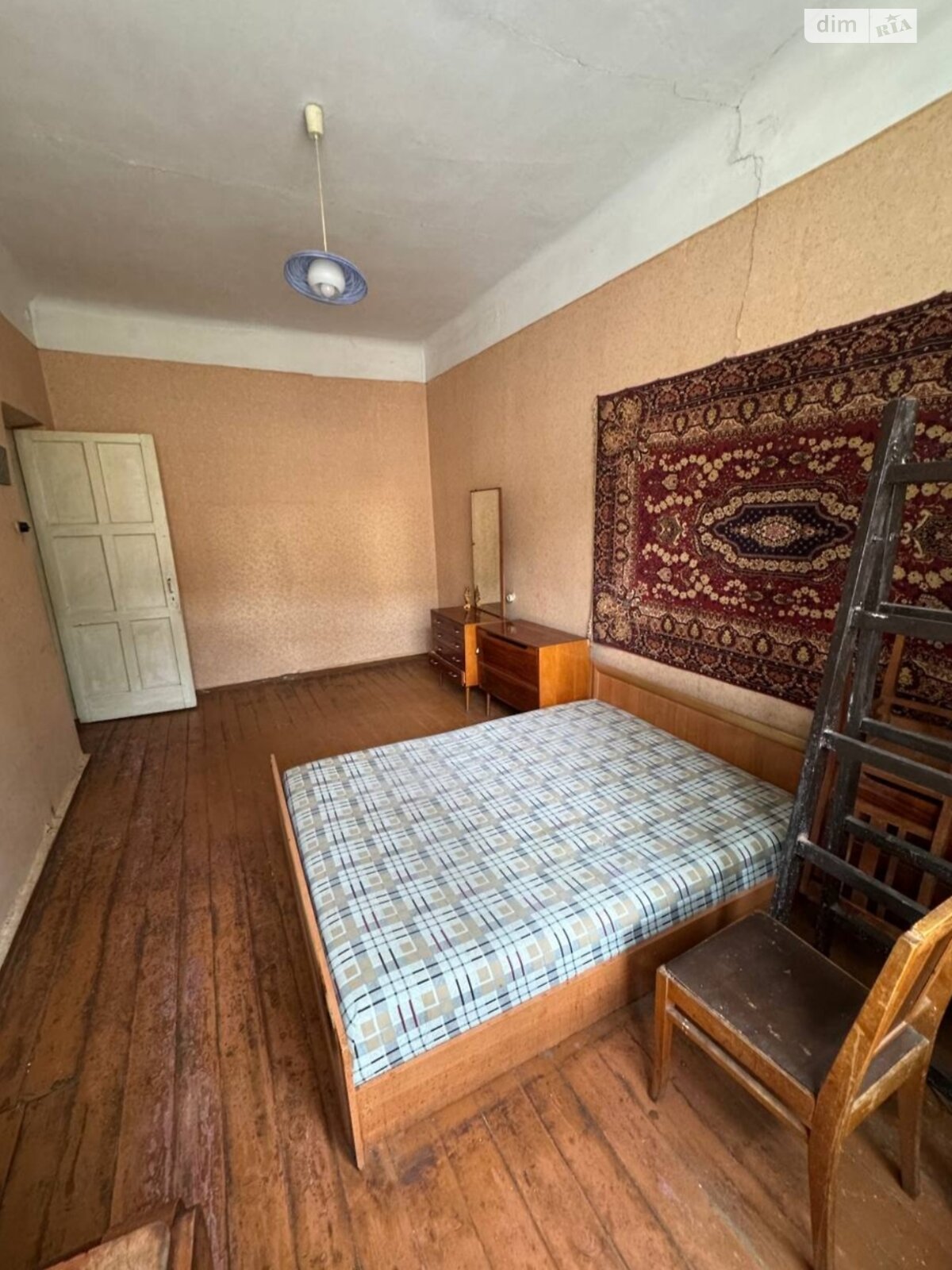 Продажа трехкомнатной квартиры в Озерном, на ул. Авиационная (ДОС), фото 1 Продажа трехкомнатной квартиры в Озерном, на ул. Авиационная (ДОС), фото 1