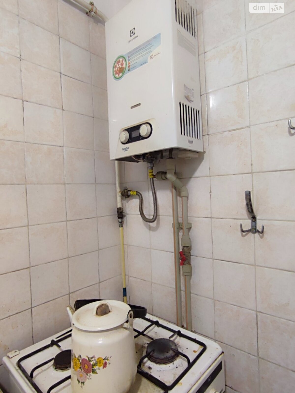 Продажа трехкомнатной квартиры в Озерном, на ул. Авиационная 7, фото 1 Продажа трехкомнатной квартиры в Озерном, на ул. Авиационная 7, фото 1