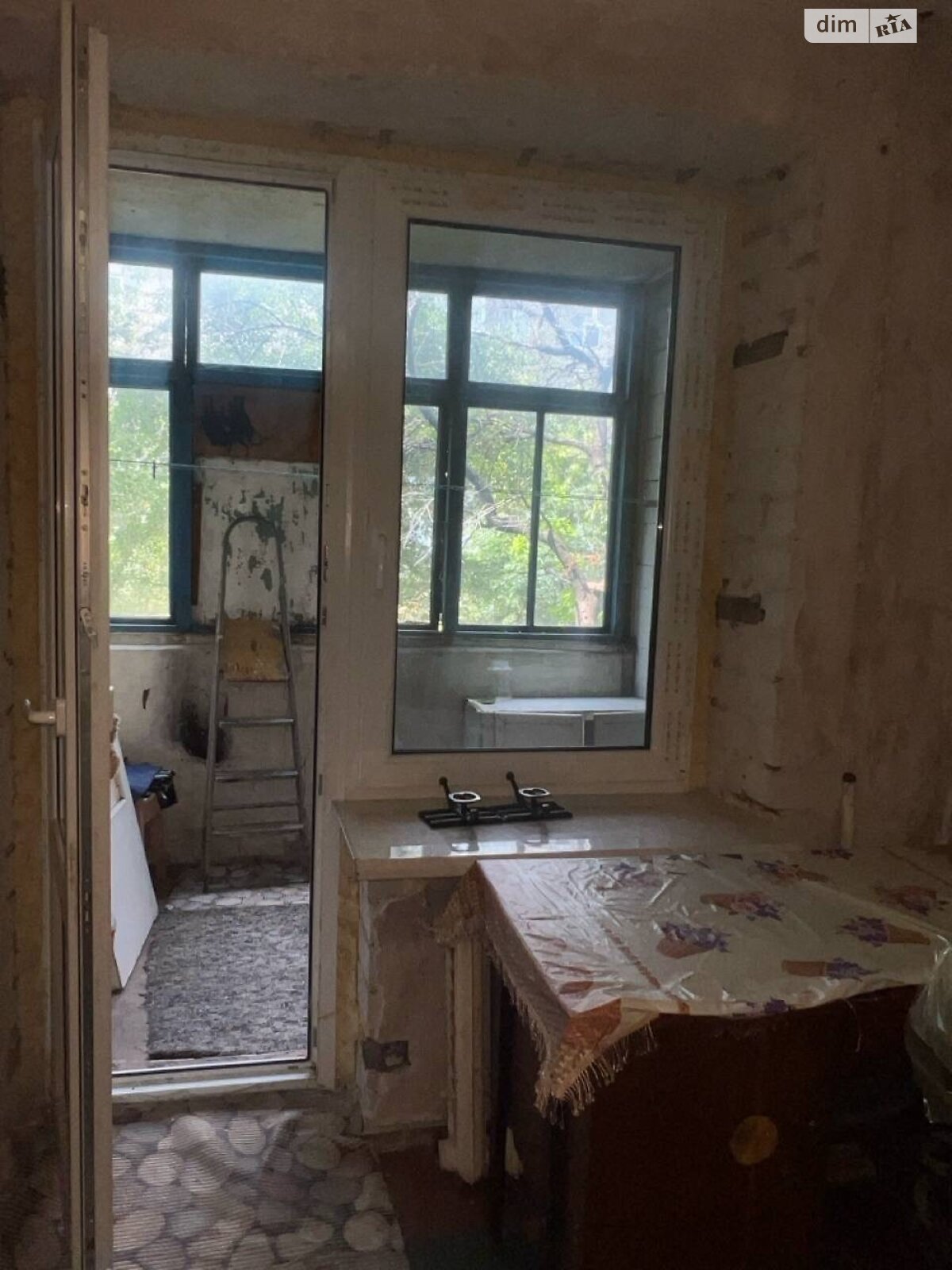 Продаж трикімнатної квартири в Партизанському, на вул. Центральна 3, фото 1 Продаж трикімнатної квартири в Партизанському, на вул. Центральна 3, фото 1