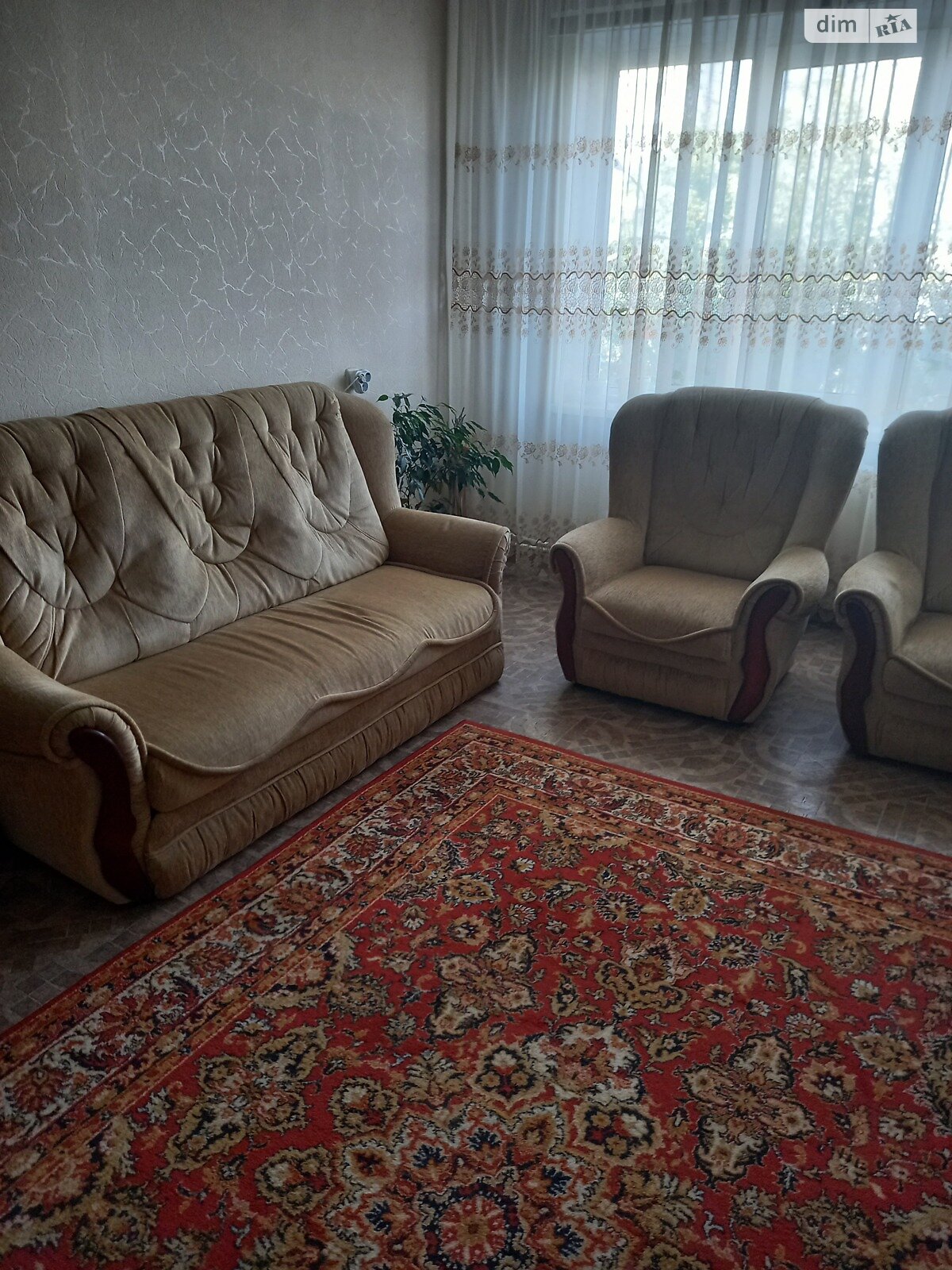Продаж трикімнатної квартири в Павлограде, на вул. 35-ї Дивізії 4, район Павлоград фото 1 Продаж трикімнатної квартири в Павлограде, на вул. 35-ї Дивізії 4, район Павлоград фото 1