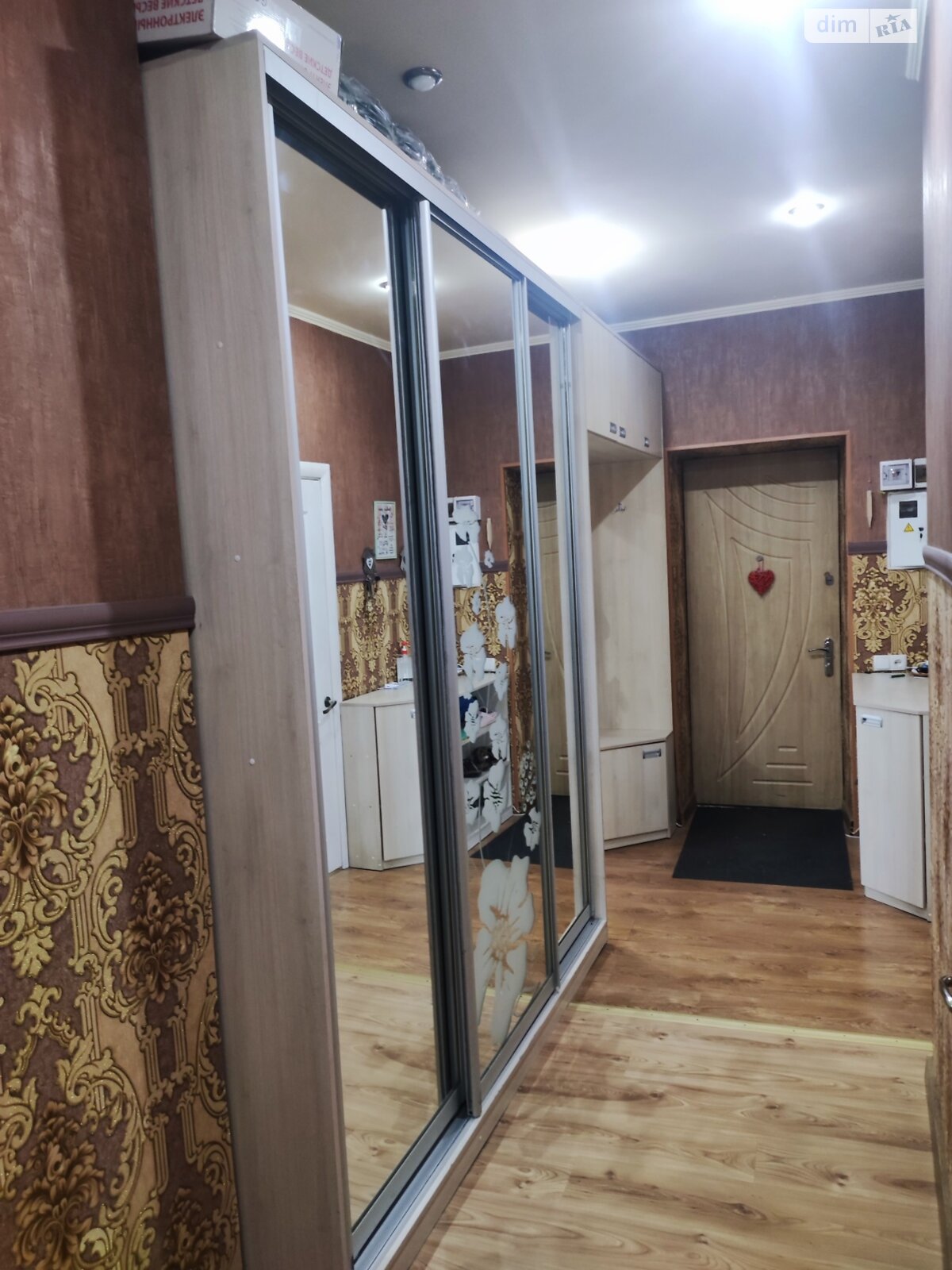 Продаж трикімнатної квартири в Павлограде, на вул. Героїв України, район Павлоград фото 1 Продаж трикімнатної квартири в Павлограде, на вул. Героїв України, район Павлоград фото 1