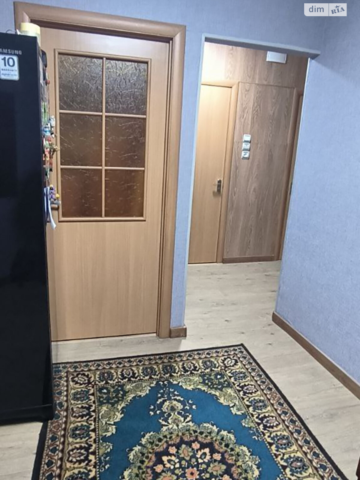 Продажа трехкомнатной квартиры в Павлограде, на ул. Возрождение, район Павлоград фото 1 Продажа трехкомнатной квартиры в Павлограде, на ул. Возрождение, район Павлоград фото 1